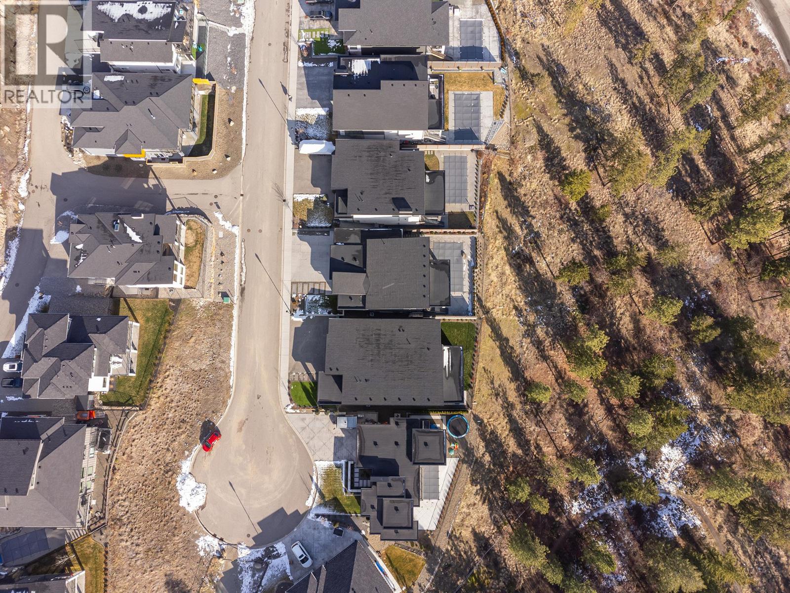 Picture for 2501 Tallus Heights  Drive https://www.cirrealty.ca/reb/bc/0/10365190_51.jpg
