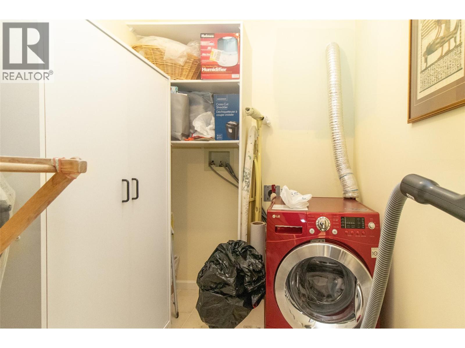 Picture for Unit #103, 920 Glenwood  Avenue https://www.cirrealty.ca/reb/bc/0/10365400_18.jpg