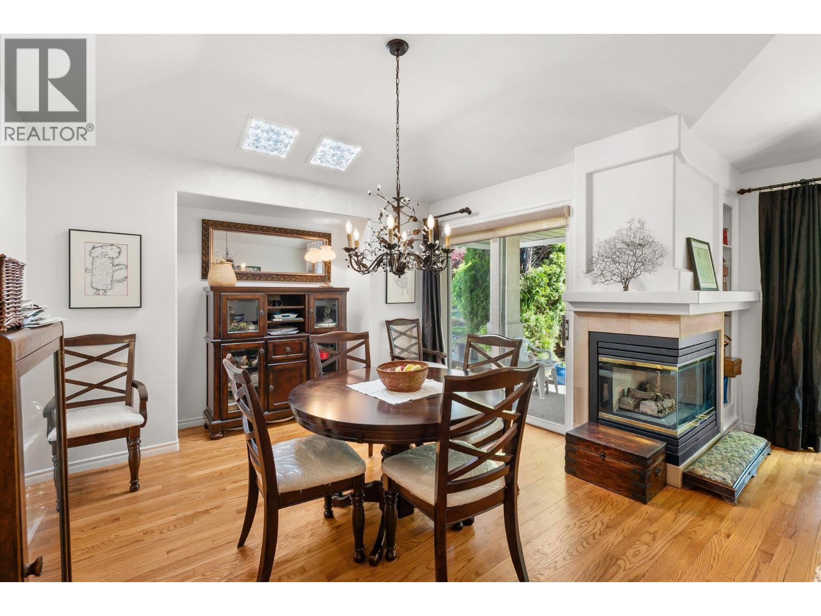 Picture for 3889 Gallaghers  Grange https://www.cirrealty.ca/reb/bc/0/10365510_16.jpg