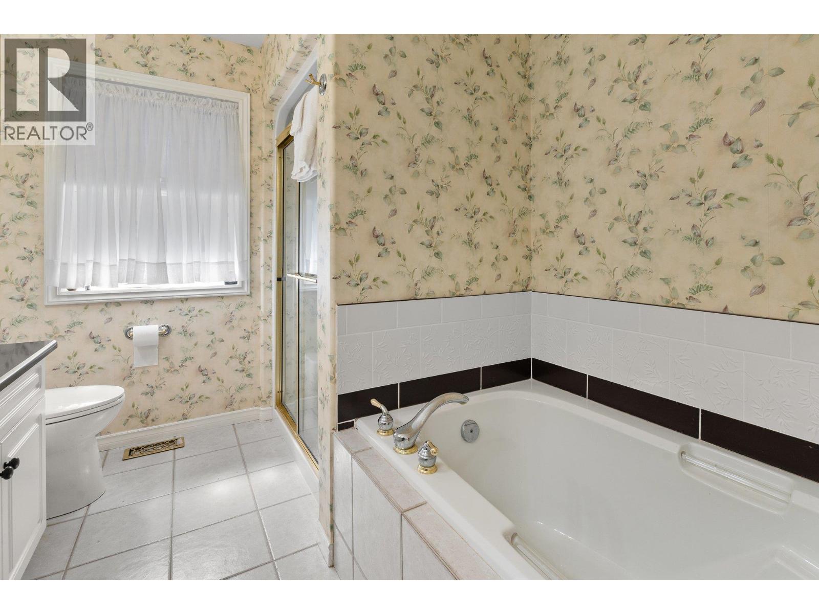 Picture for 3889 Gallaghers  Grange https://www.cirrealty.ca/reb/bc/0/10365510_21.jpg