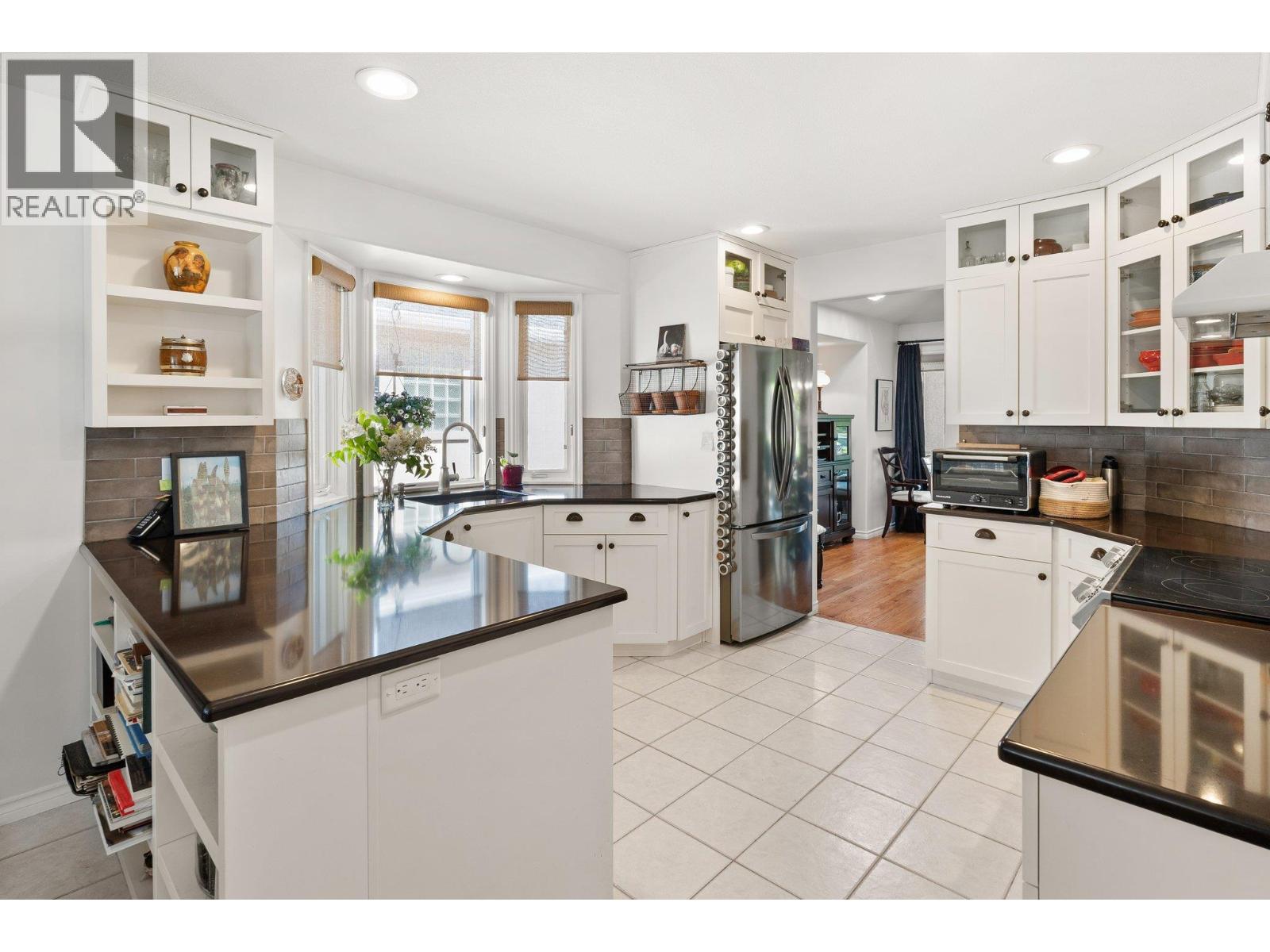 Picture for 3889 Gallaghers  Grange https://www.cirrealty.ca/reb/bc/0/10365510_7.jpg