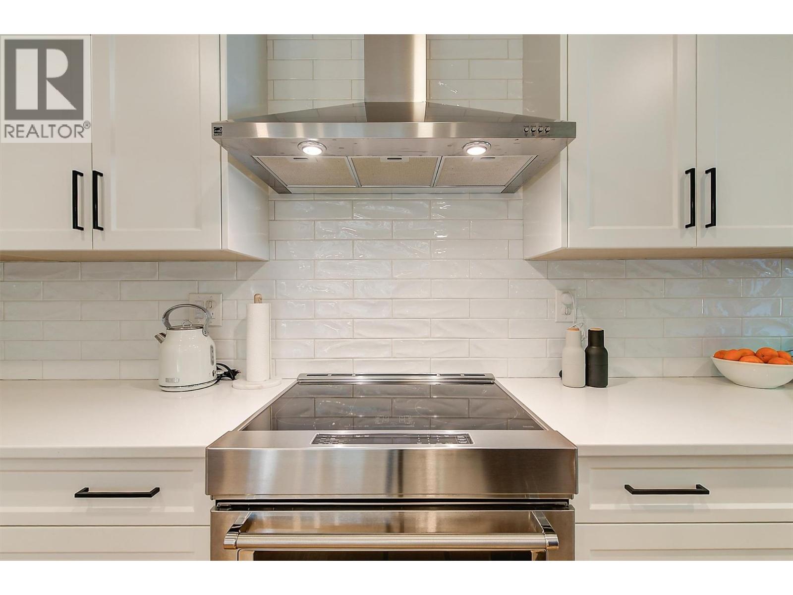 Picture for 3361 Hall  Road https://www.cirrealty.ca/reb/bc/0/10365620_16.jpg