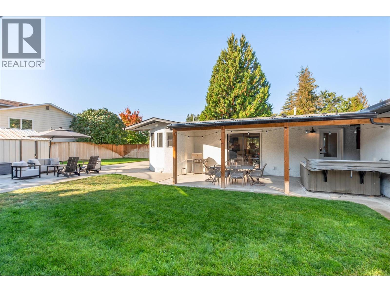 Picture for 3361 Hall  Road https://www.cirrealty.ca/reb/bc/0/10365620_34.jpg