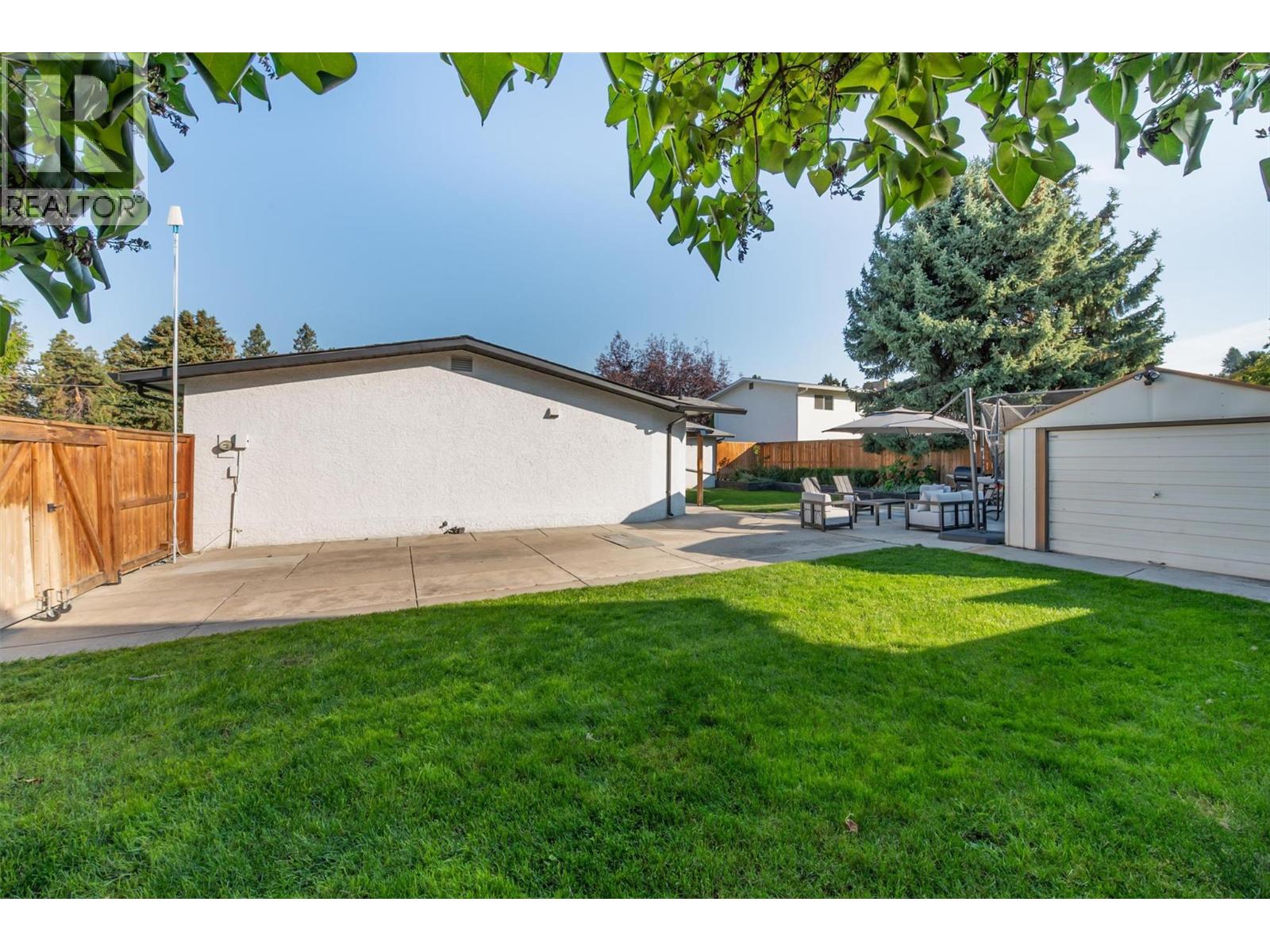 Picture for 3361 Hall  Road https://www.cirrealty.ca/reb/bc/0/10365620_36.jpg