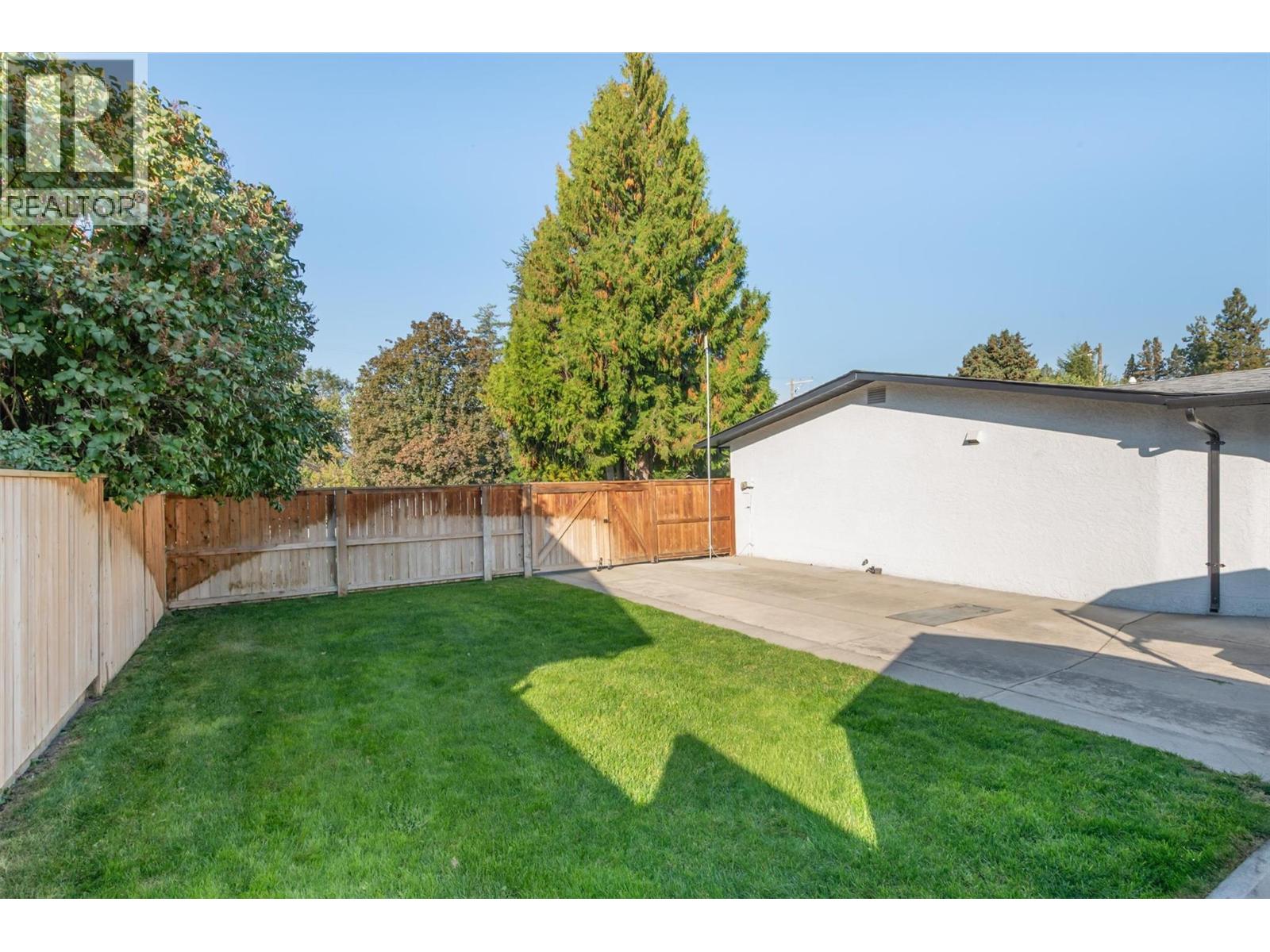 Picture for 3361 Hall  Road https://www.cirrealty.ca/reb/bc/0/10365620_37.jpg