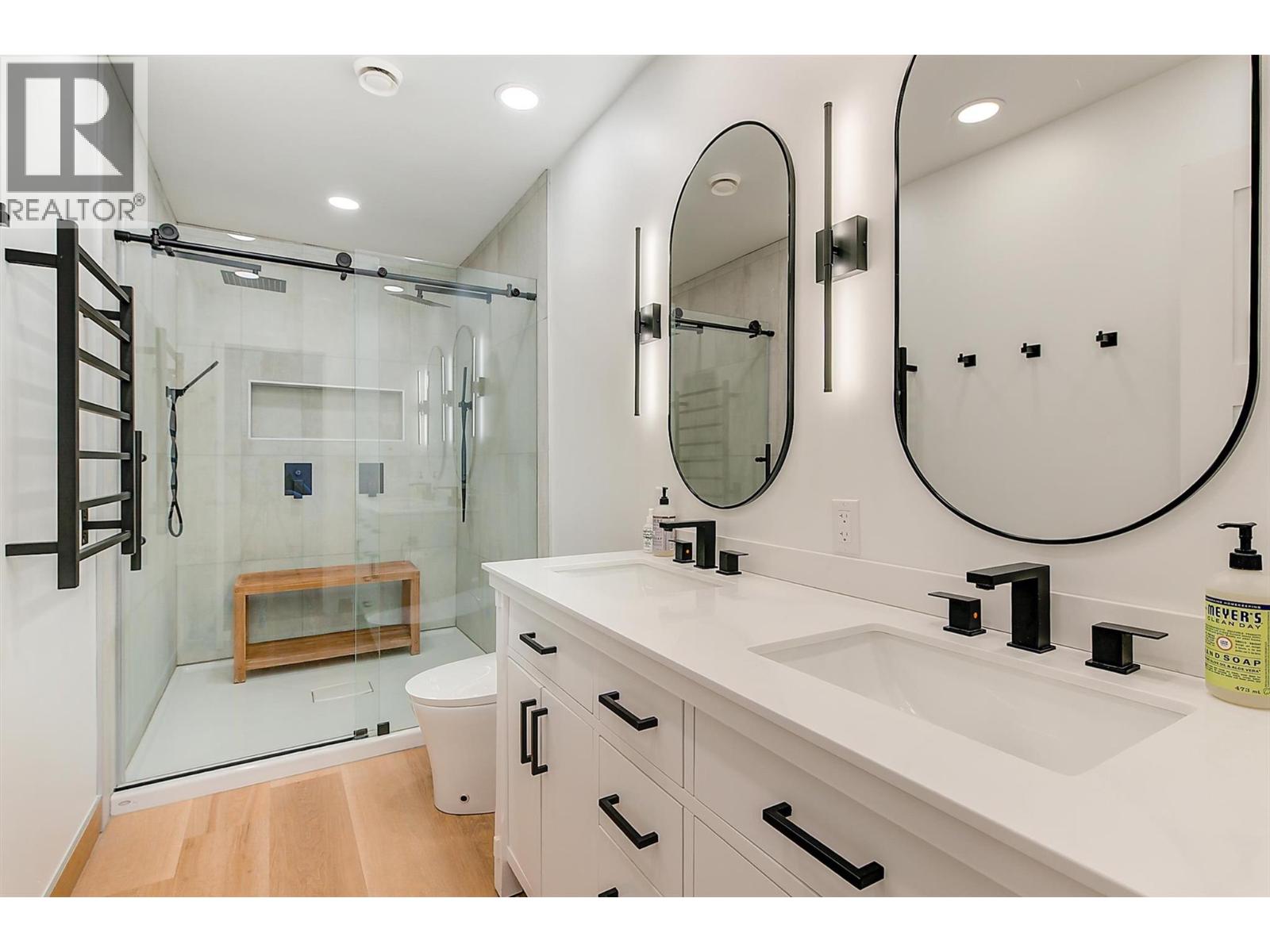 Picture for 3361 Hall  Road https://www.cirrealty.ca/reb/bc/0/10365620_49.jpg