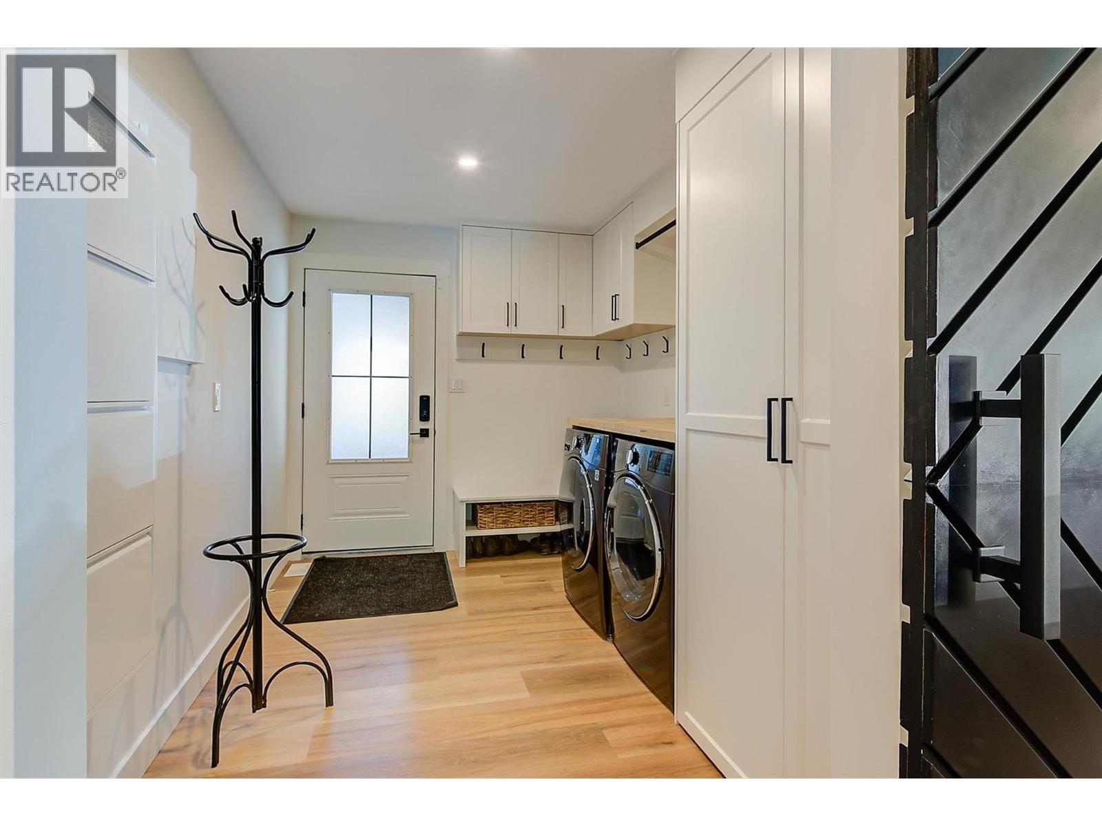 Picture for 3361 Hall  Road https://www.cirrealty.ca/reb/bc/0/10365620_60.jpg