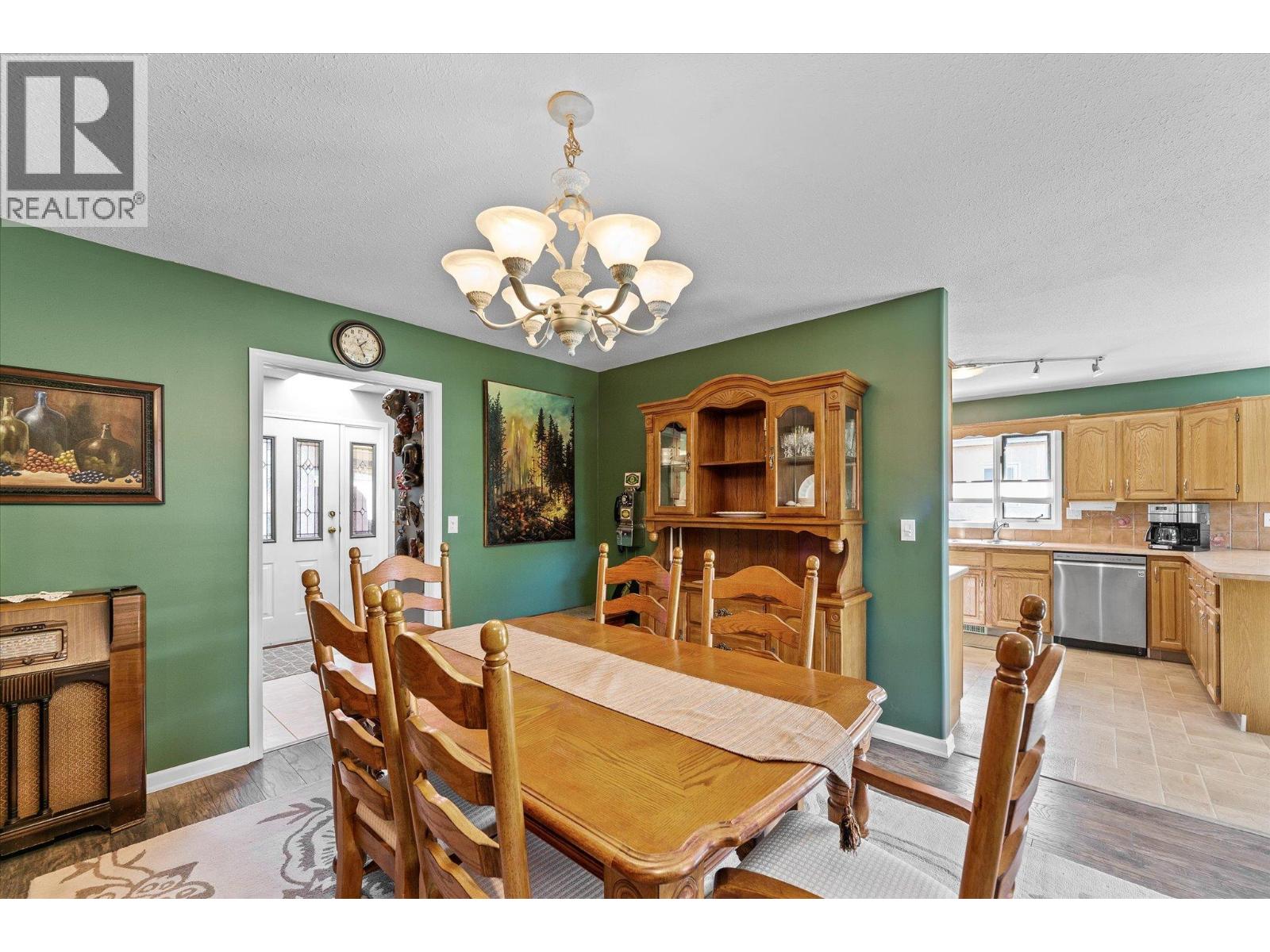 Picture for 2166 Kaslo  Court https://www.cirrealty.ca/reb/bc/0/10365790_17.jpg