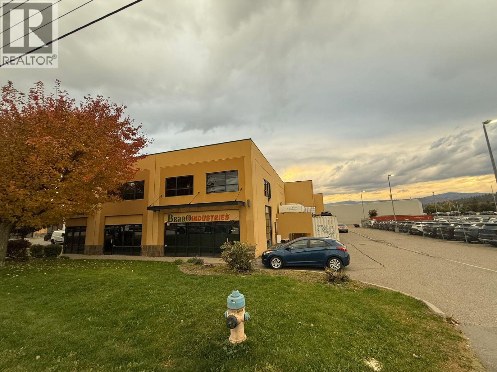 Picture for Unit #111, 140 Commercial  Drive https://www.cirrealty.ca/reb/bc/0/10365840_8.jpg