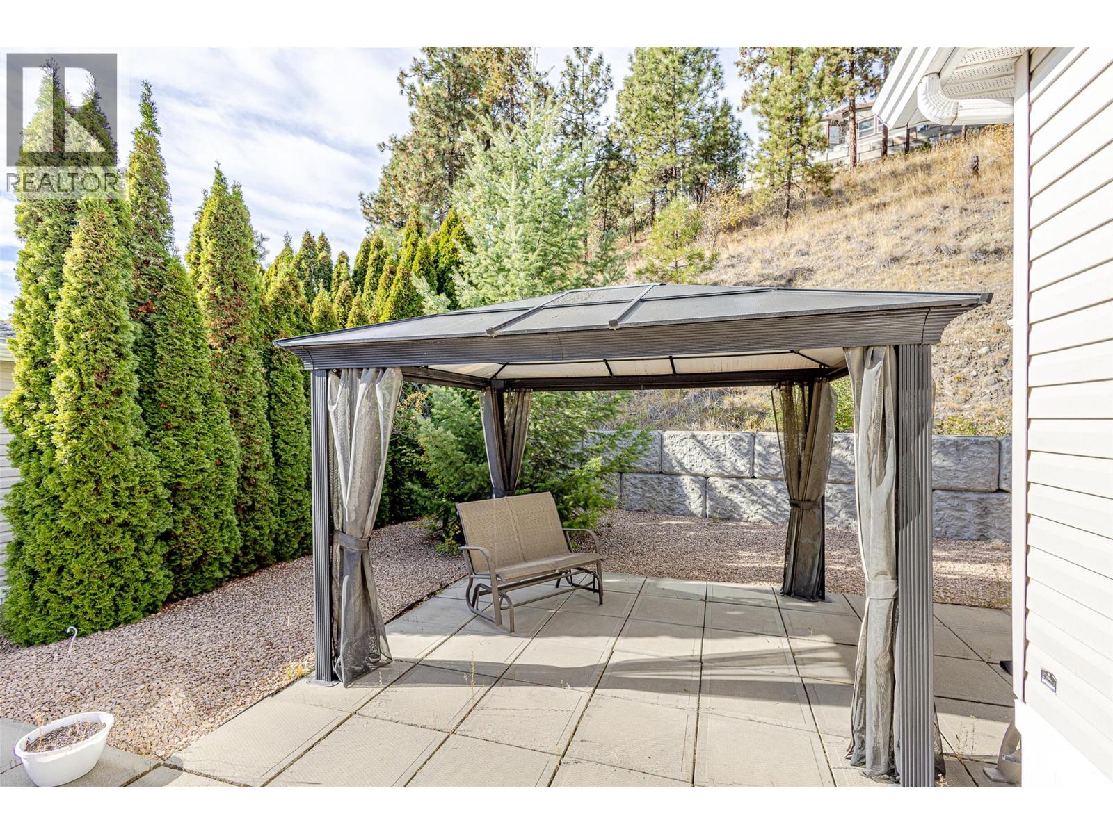 Picture for Unit #209, 1850 Shannon Lake  Road https://www.cirrealty.ca/reb/bc/0/10365890_27.jpg