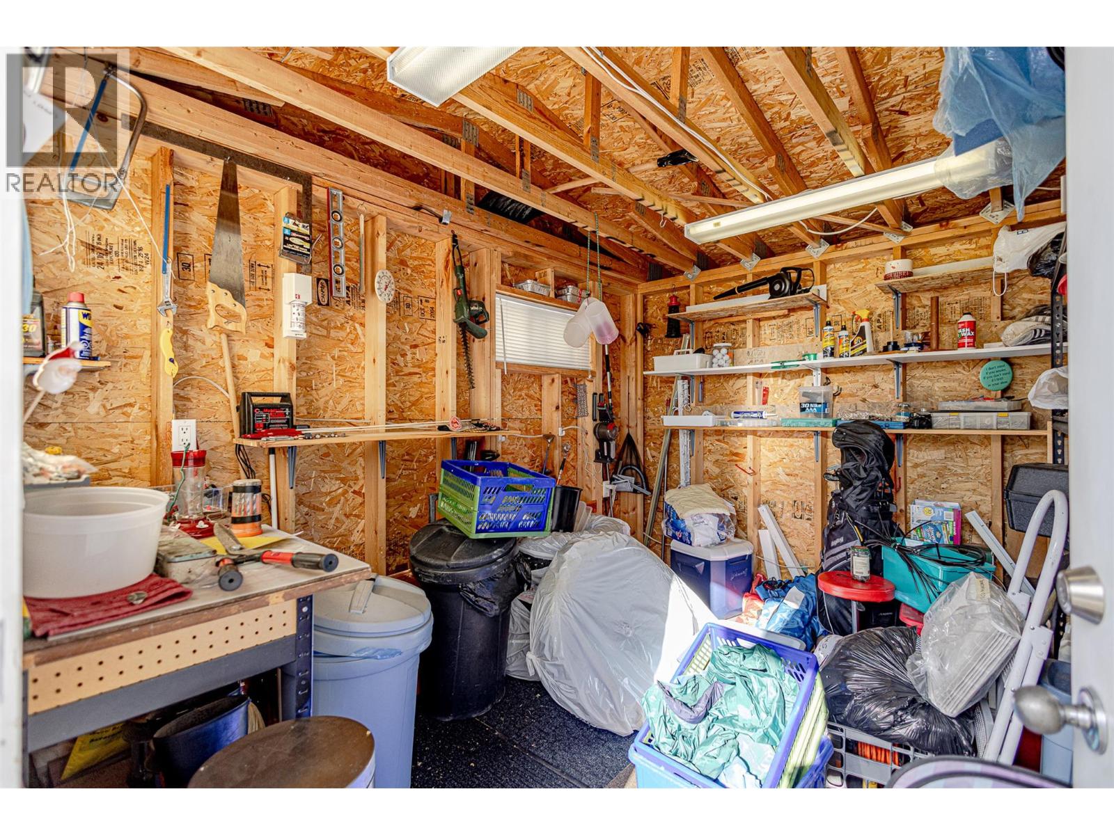 Picture for Unit #209, 1850 Shannon Lake  Road https://www.cirrealty.ca/reb/bc/0/10365890_30.jpg