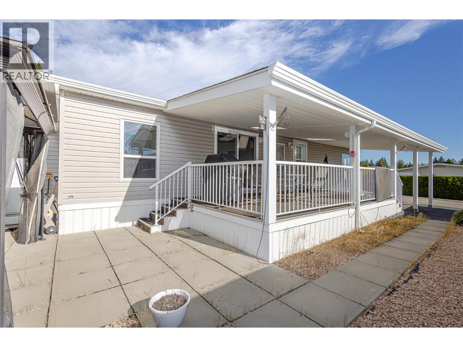 Picture for Unit #209, 1850 Shannon Lake  Road https://www.cirrealty.ca/reb/bc/0/10365890_32.jpg