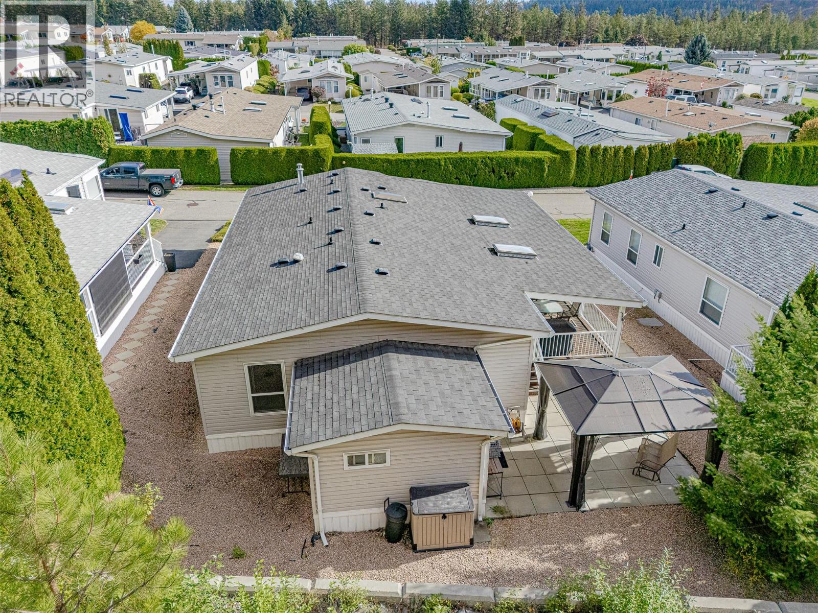 Picture for Unit #209, 1850 Shannon Lake  Road https://www.cirrealty.ca/reb/bc/0/10365890_40.jpg