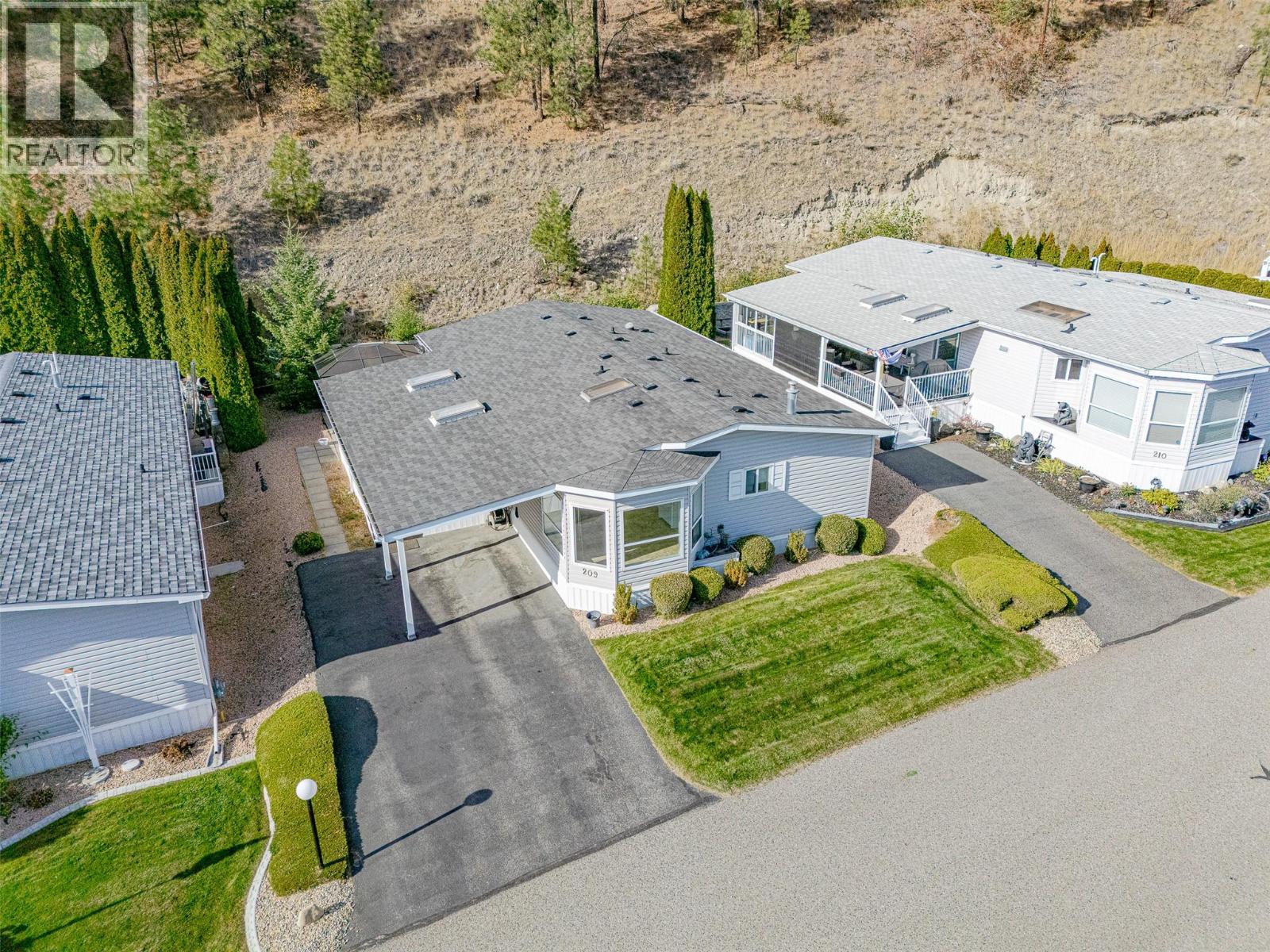 Picture for Unit #209, 1850 Shannon Lake  Road https://www.cirrealty.ca/reb/bc/0/10365890_45.jpg
