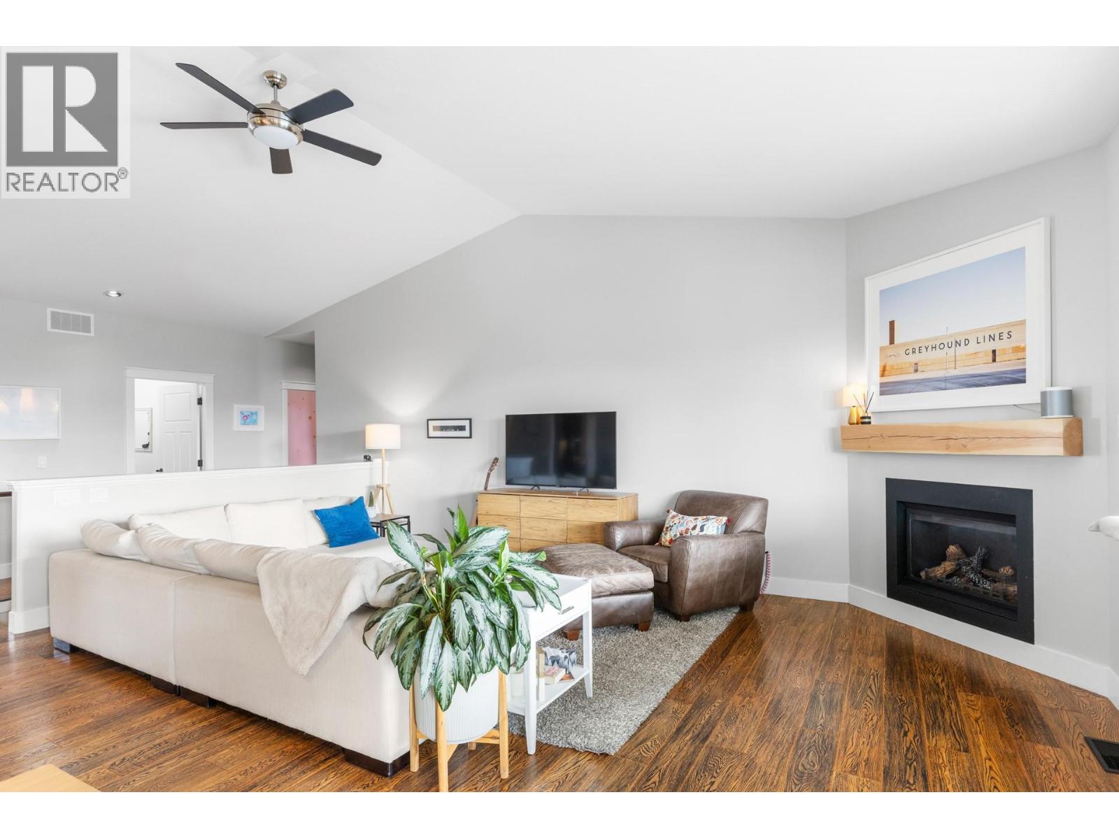 Picture for 2555 Tallus Ridge  Drive https://www.cirrealty.ca/reb/bc/0/10365920_20.jpg