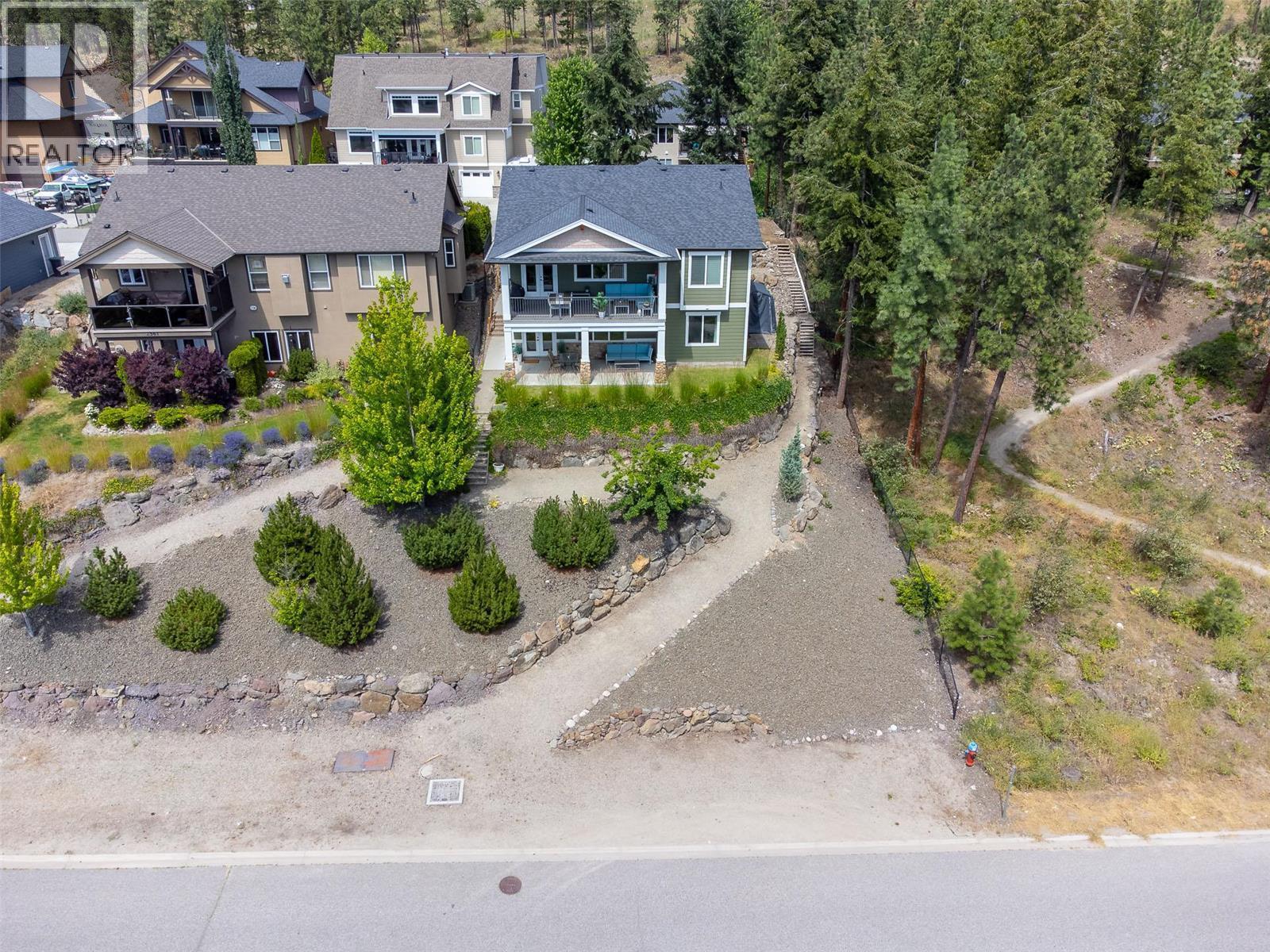Picture for 2555 Tallus Ridge  Drive https://www.cirrealty.ca/reb/bc/0/10365920_3.jpg