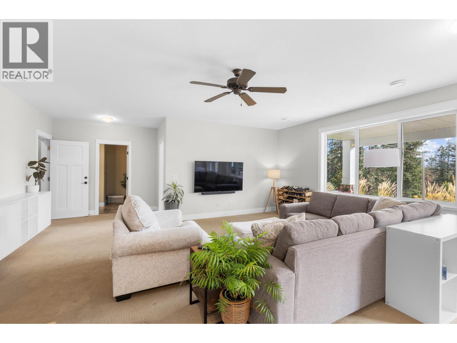 Picture for 2555 Tallus Ridge  Drive https://www.cirrealty.ca/reb/bc/0/10365920_36.jpg
