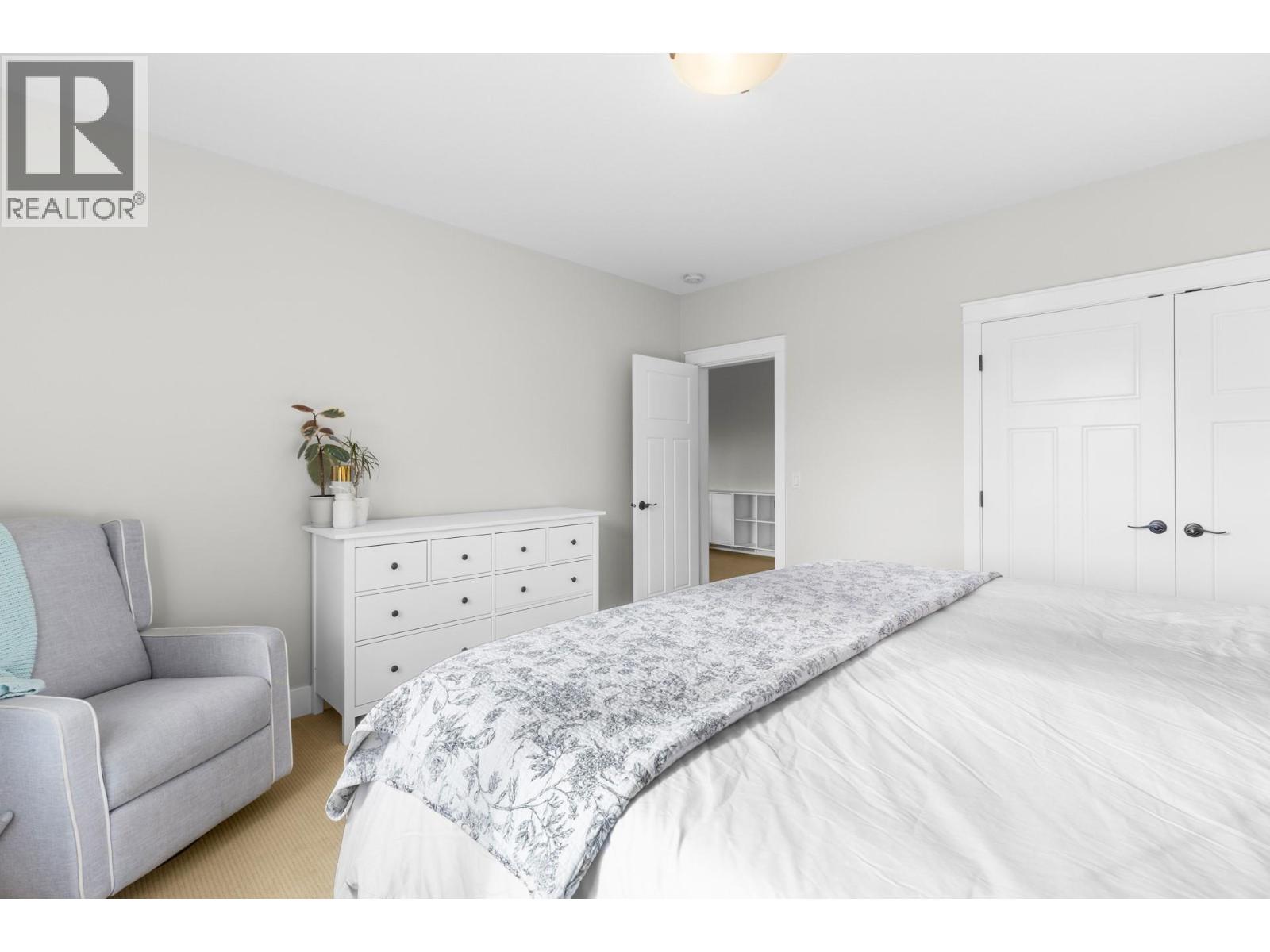 Picture for 2555 Tallus Ridge  Drive https://www.cirrealty.ca/reb/bc/0/10365920_44.jpg