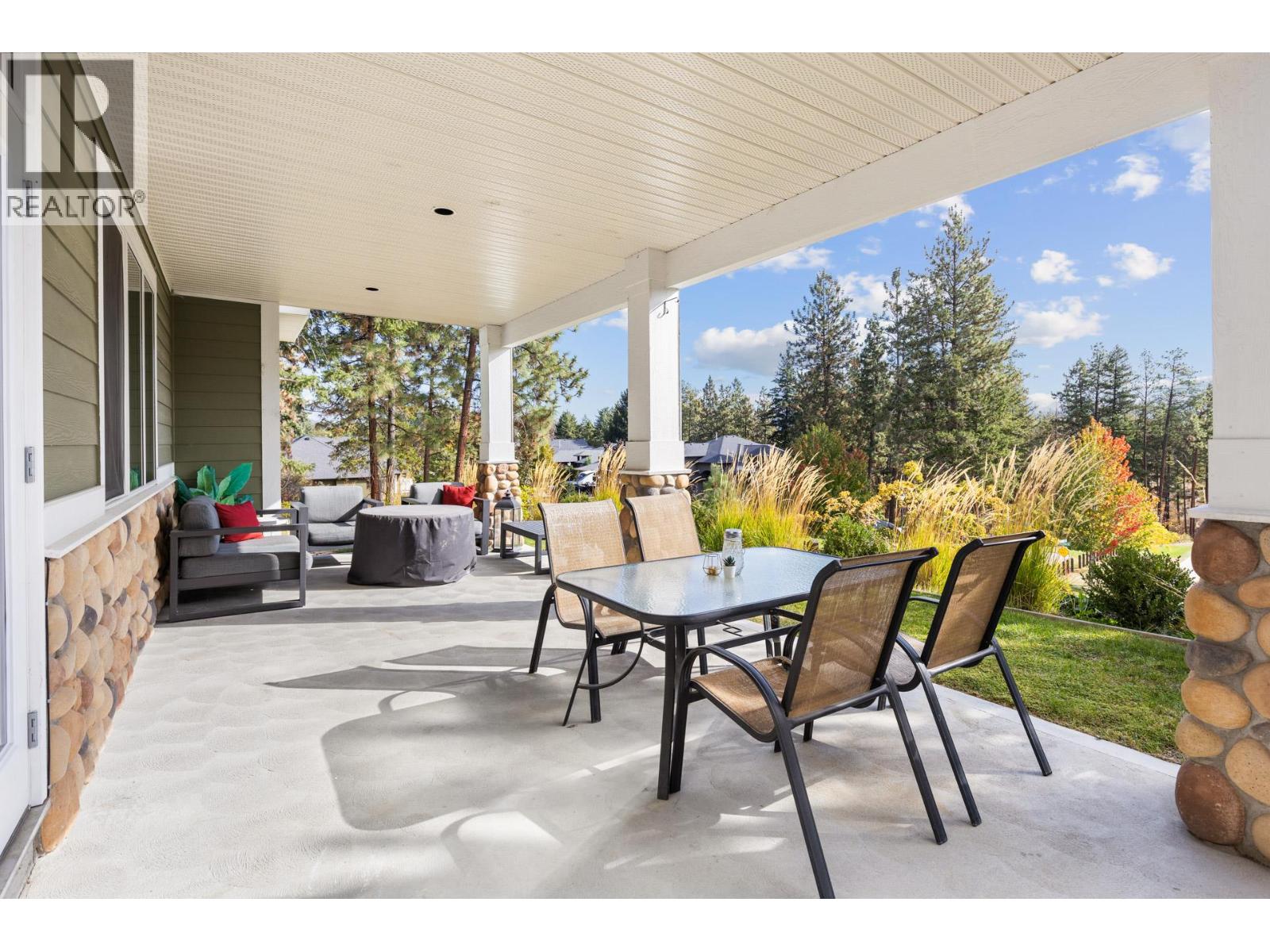 Picture for 2555 Tallus Ridge  Drive https://www.cirrealty.ca/reb/bc/0/10365920_49.jpg