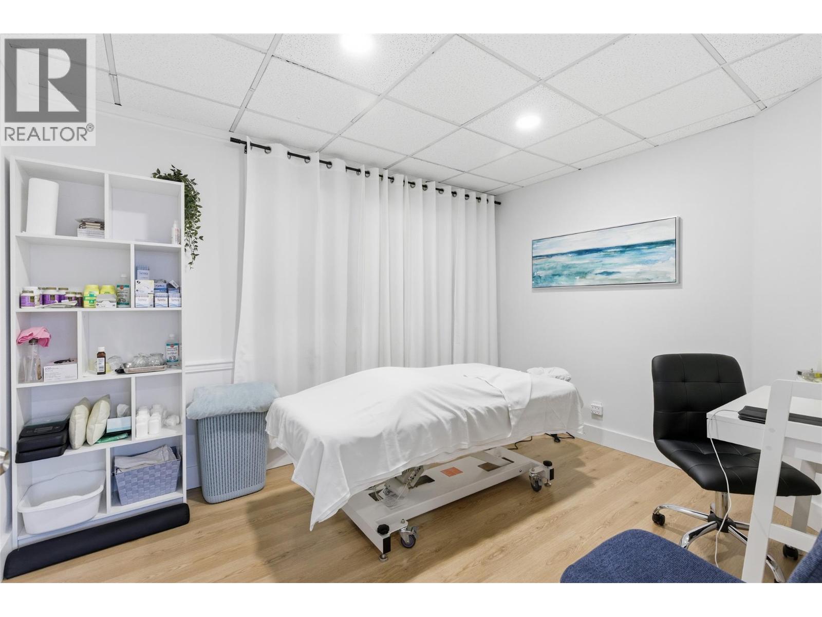 Picture for Unit #18/19, 1710 Ellis  Street