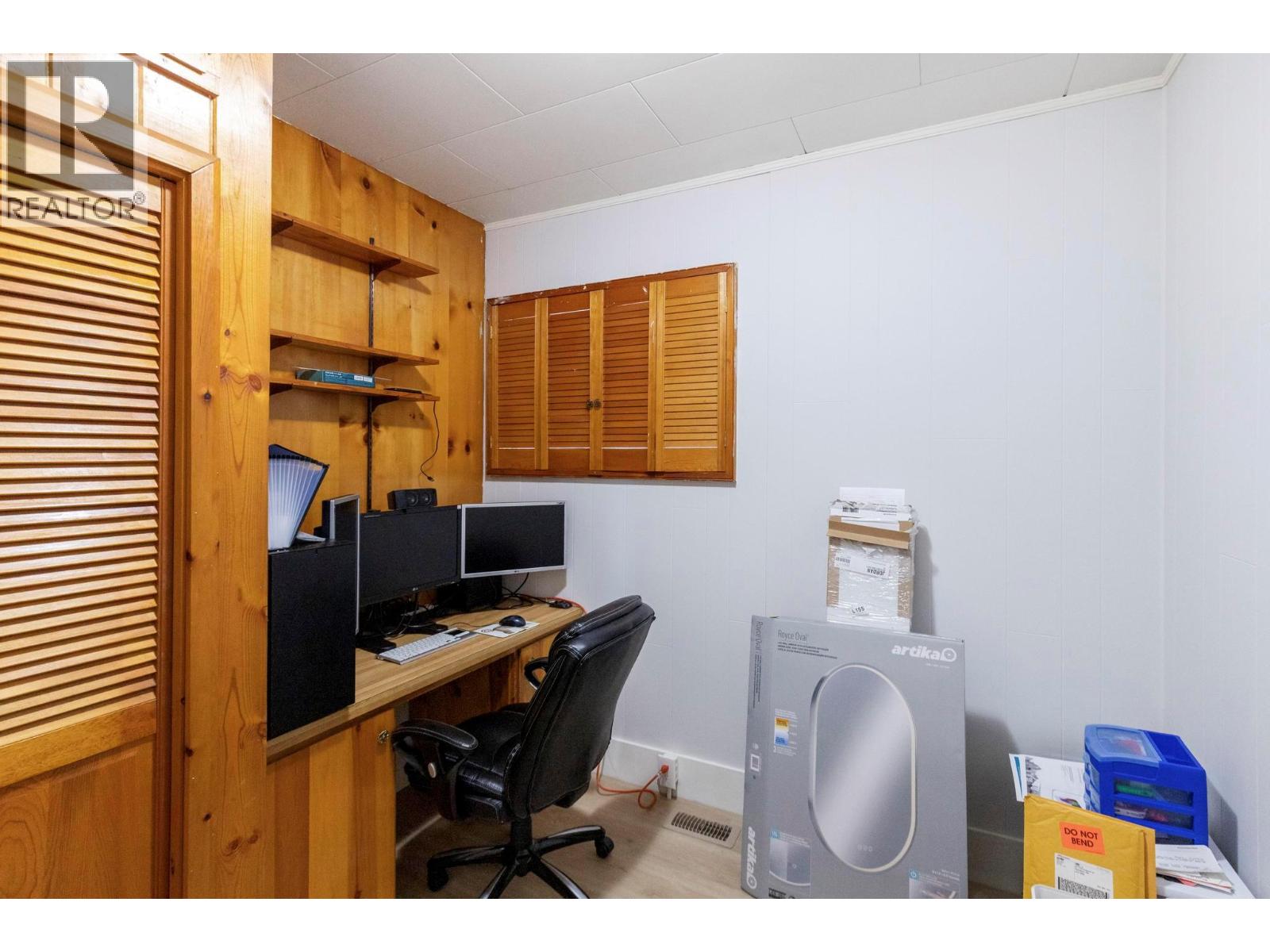 Picture for 590 Brenda  Road https://www.cirrealty.ca/reb/bc/0/10366090_16.jpg