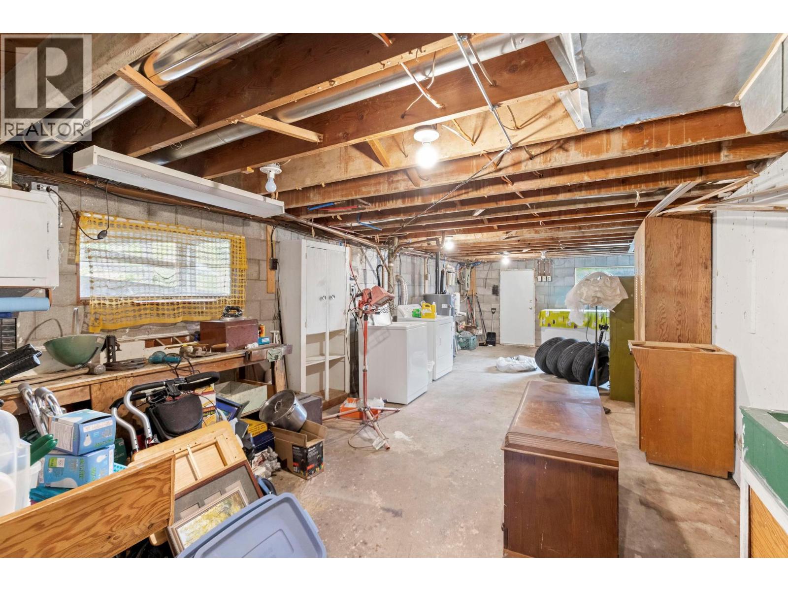 Picture for 590 Brenda  Road https://www.cirrealty.ca/reb/bc/0/10366090_18.jpg