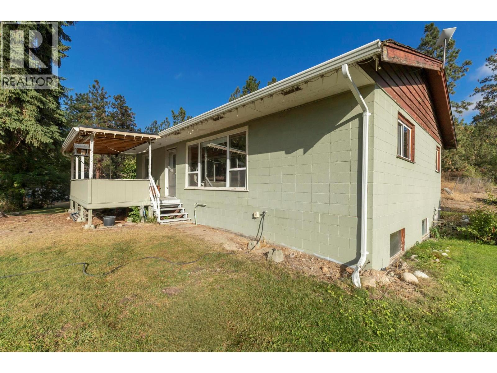 Picture for 590 Brenda  Road https://www.cirrealty.ca/reb/bc/0/10366090_27.jpg