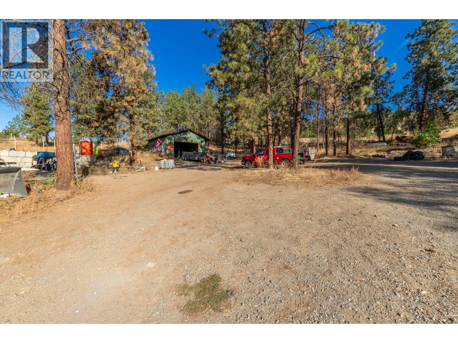 Picture for 590 Brenda  Road https://www.cirrealty.ca/reb/bc/0/10366090_35.jpg