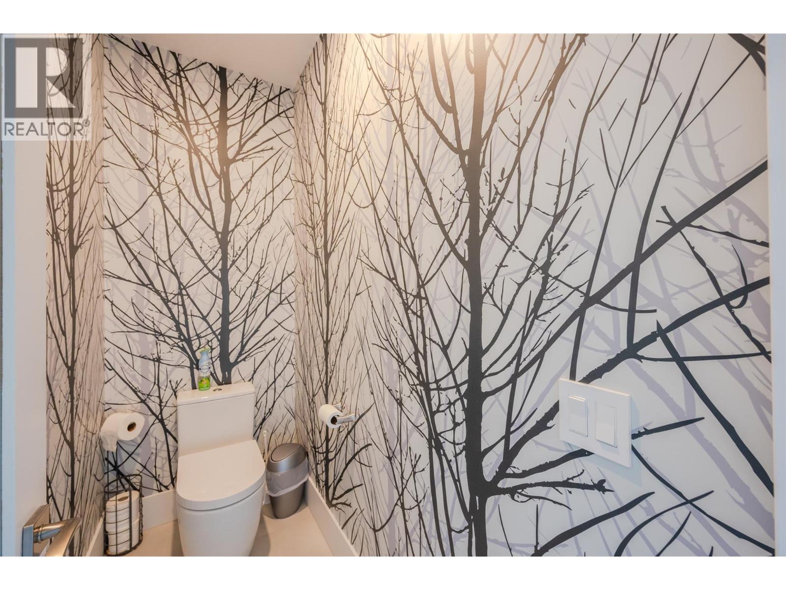 Picture for 2776 Hawthorn  Drive https://www.cirrealty.ca/reb/bc/0/10366160_41.jpg