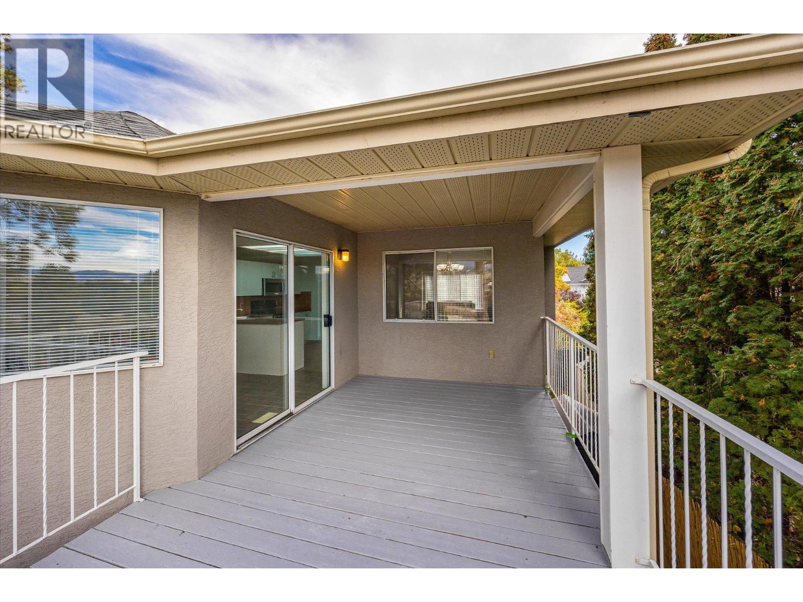 Picture for 2306 Devon  Court https://www.cirrealty.ca/reb/bc/0/10366200_13.jpg
