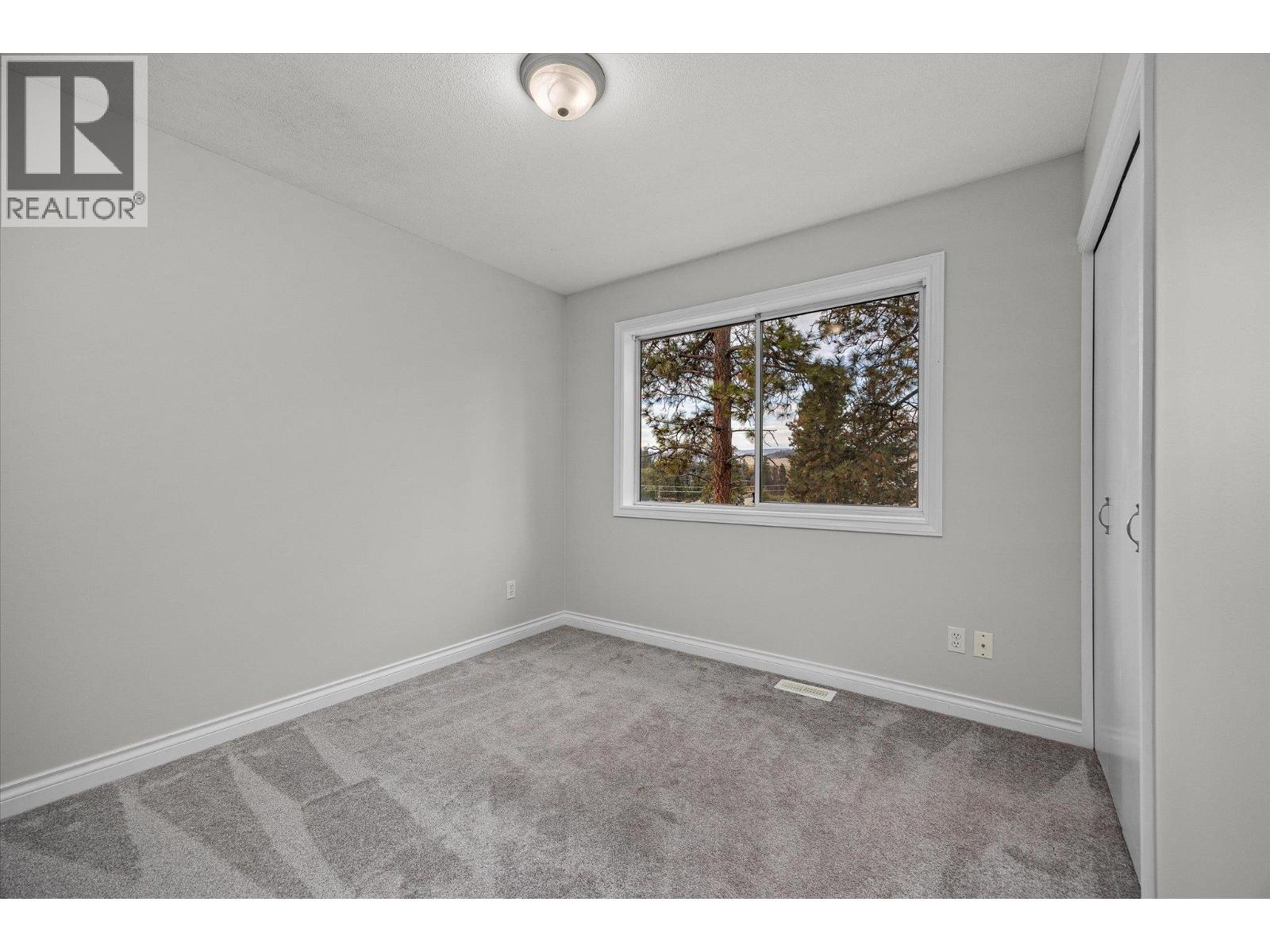 Picture for 2306 Devon  Court https://www.cirrealty.ca/reb/bc/0/10366200_17.jpg