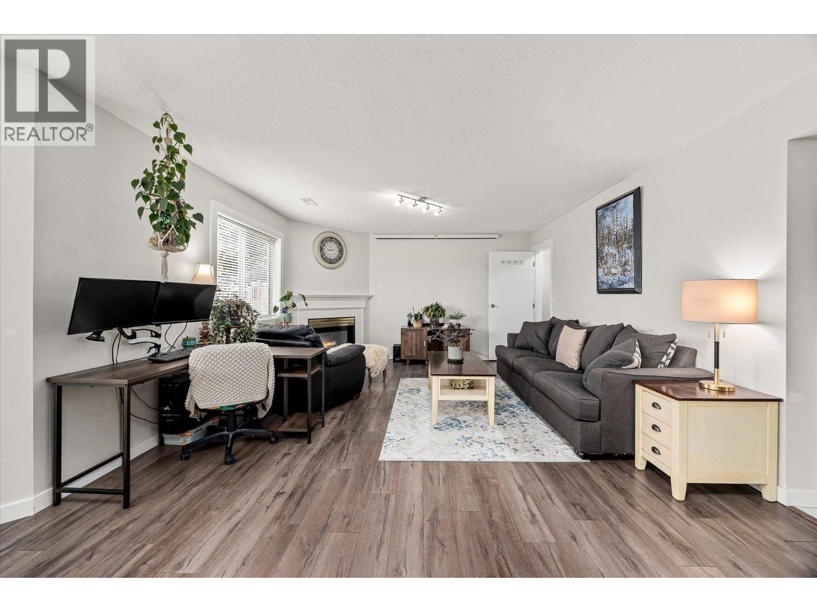 Picture for 2306 Devon  Court https://www.cirrealty.ca/reb/bc/0/10366200_27.jpg