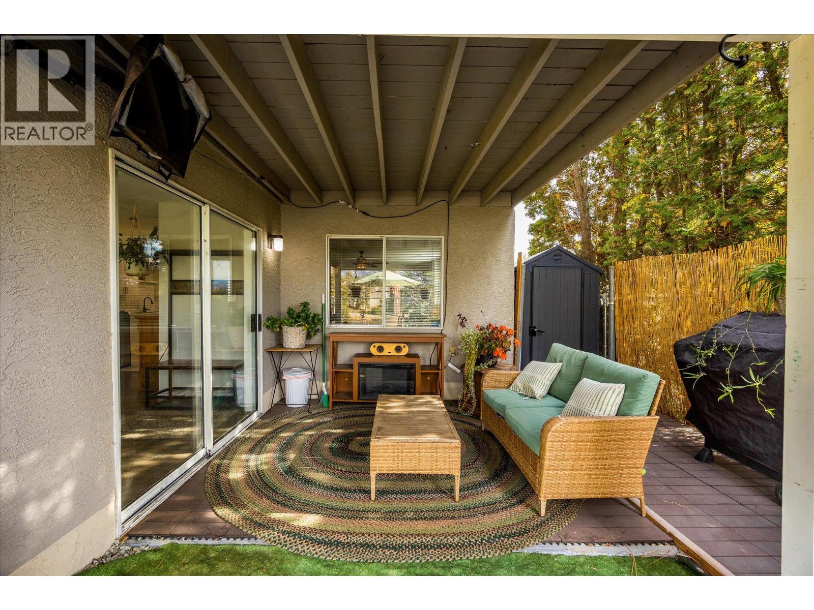 Picture for 2306 Devon  Court https://www.cirrealty.ca/reb/bc/0/10366200_40.jpg