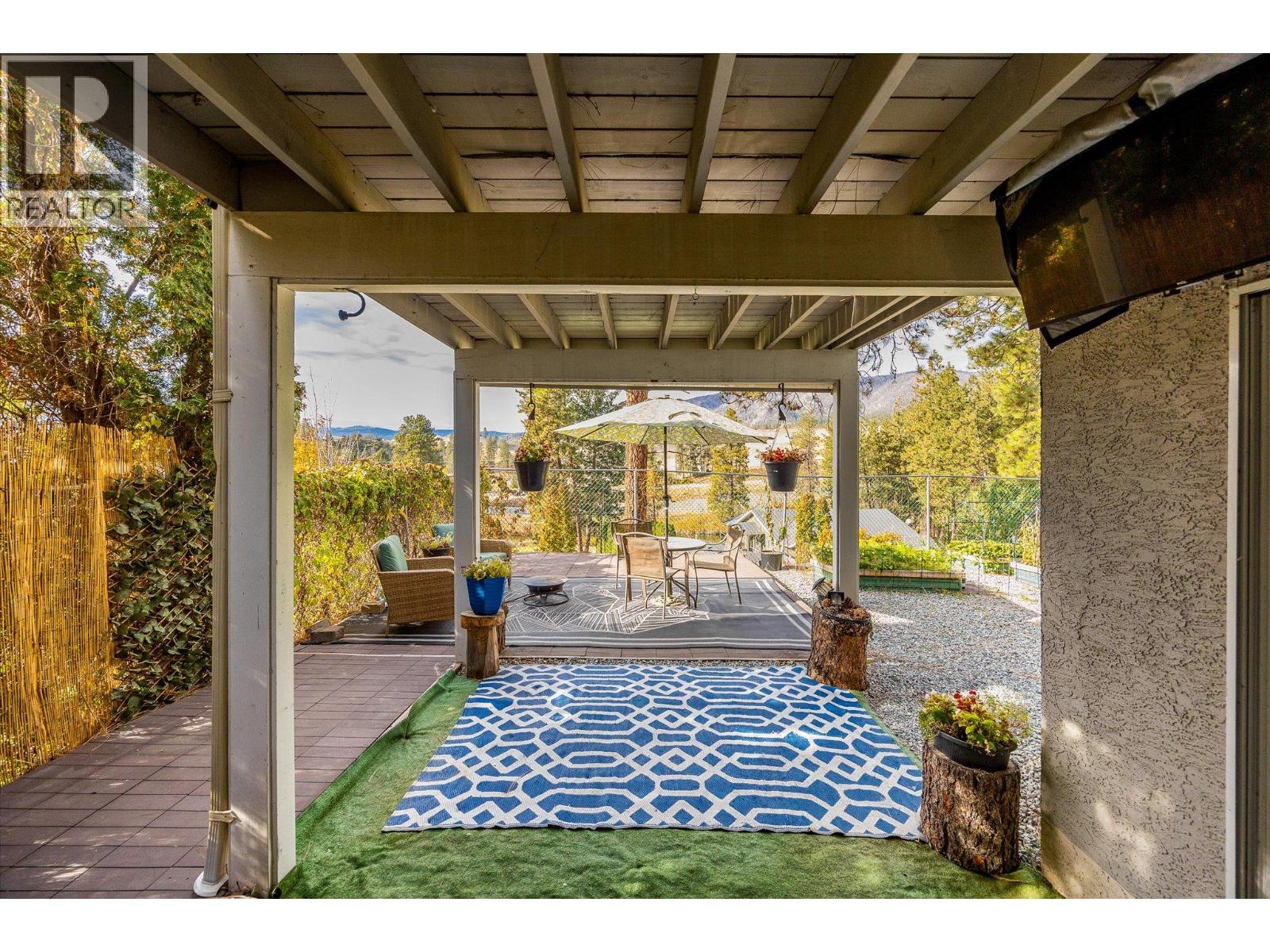 Picture for 2306 Devon  Court https://www.cirrealty.ca/reb/bc/0/10366200_41.jpg