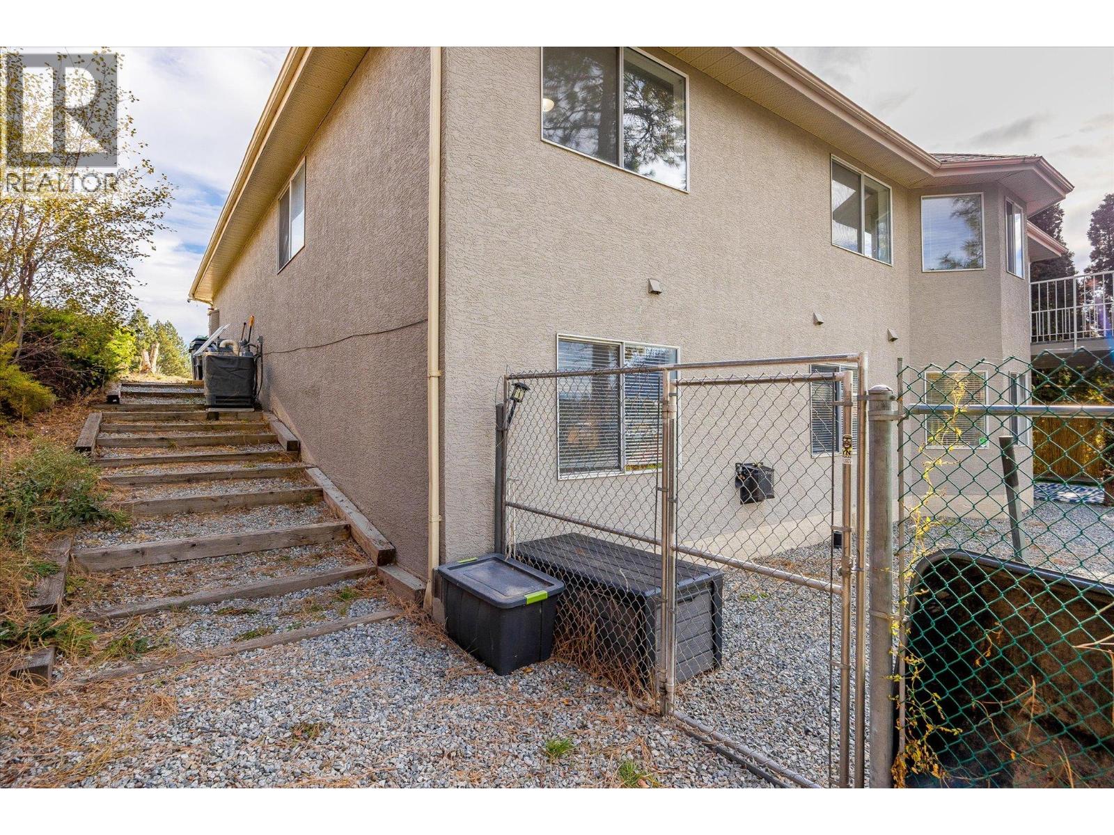 Picture for 2306 Devon  Court https://www.cirrealty.ca/reb/bc/0/10366200_50.jpg