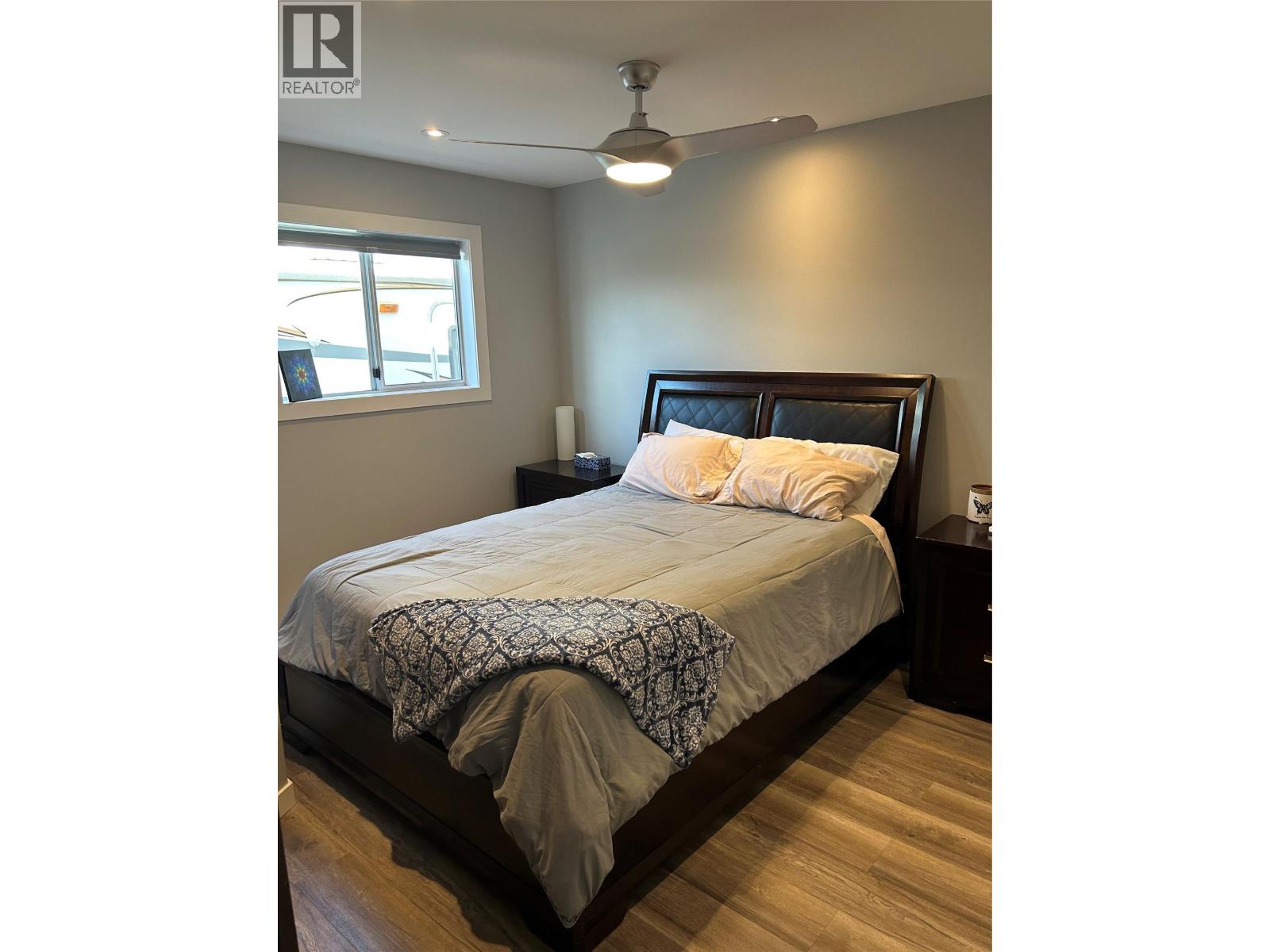 Picture for 38 BAYVIEW  Crescent https://www.cirrealty.ca/reb/bc/0/10366240_27.jpg