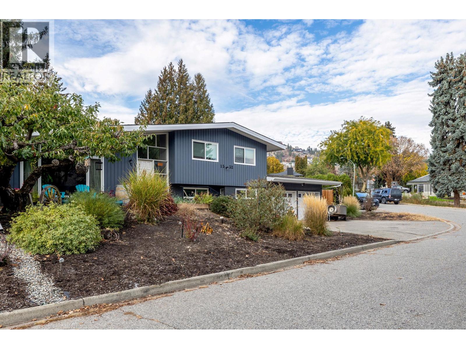 Picture for 1532 Pinehurst  Crescent