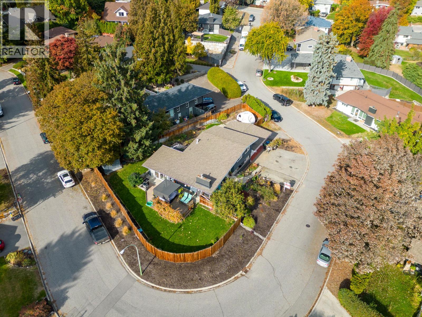 Picture for 1532 Pinehurst  Crescent