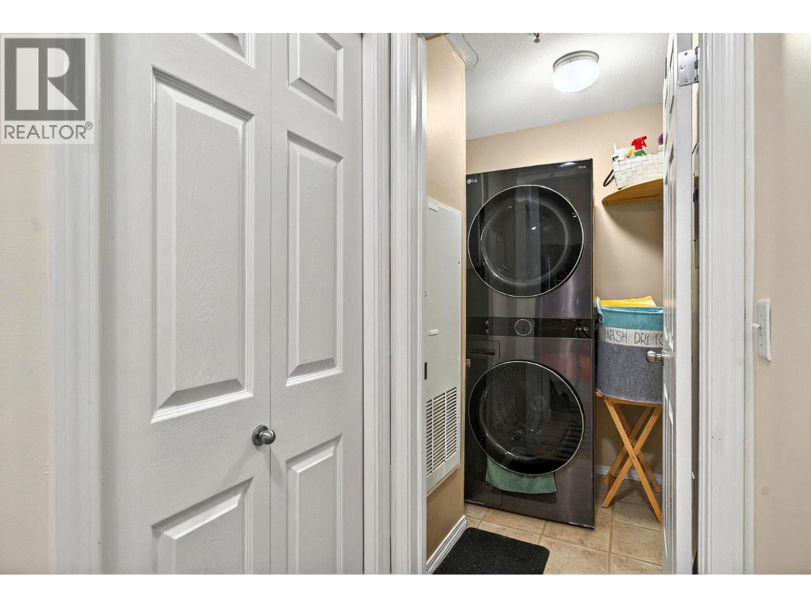 Picture for Unit #2206, 1873 Country Club  Drive https://www.cirrealty.ca/reb/bc/0/10366280_18.jpg