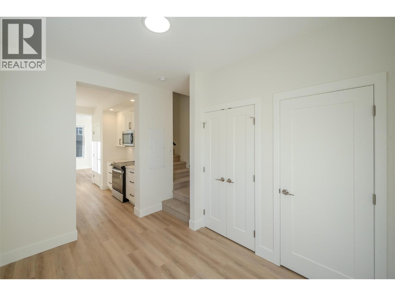 Picture for Unit #102, 795 Ontario  Street https://www.cirrealty.ca/reb/bc/0/10366290_13.jpg