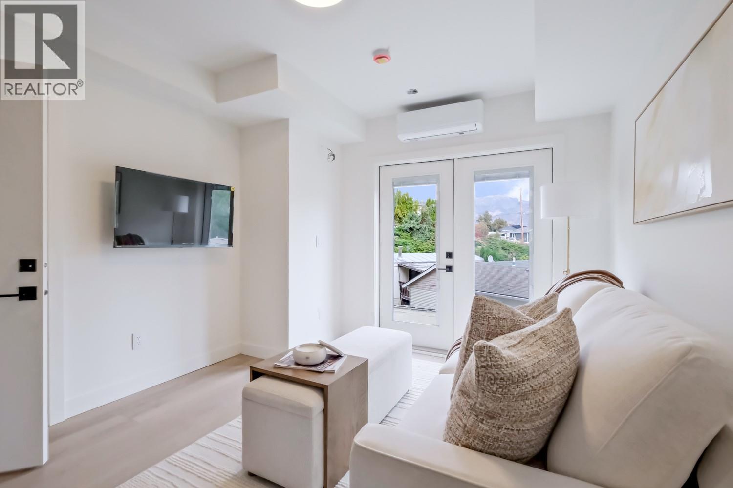 Picture for Unit #14, 4601 97th  Street https://www.cirrealty.ca/reb/bc/0/10366390_33.jpg