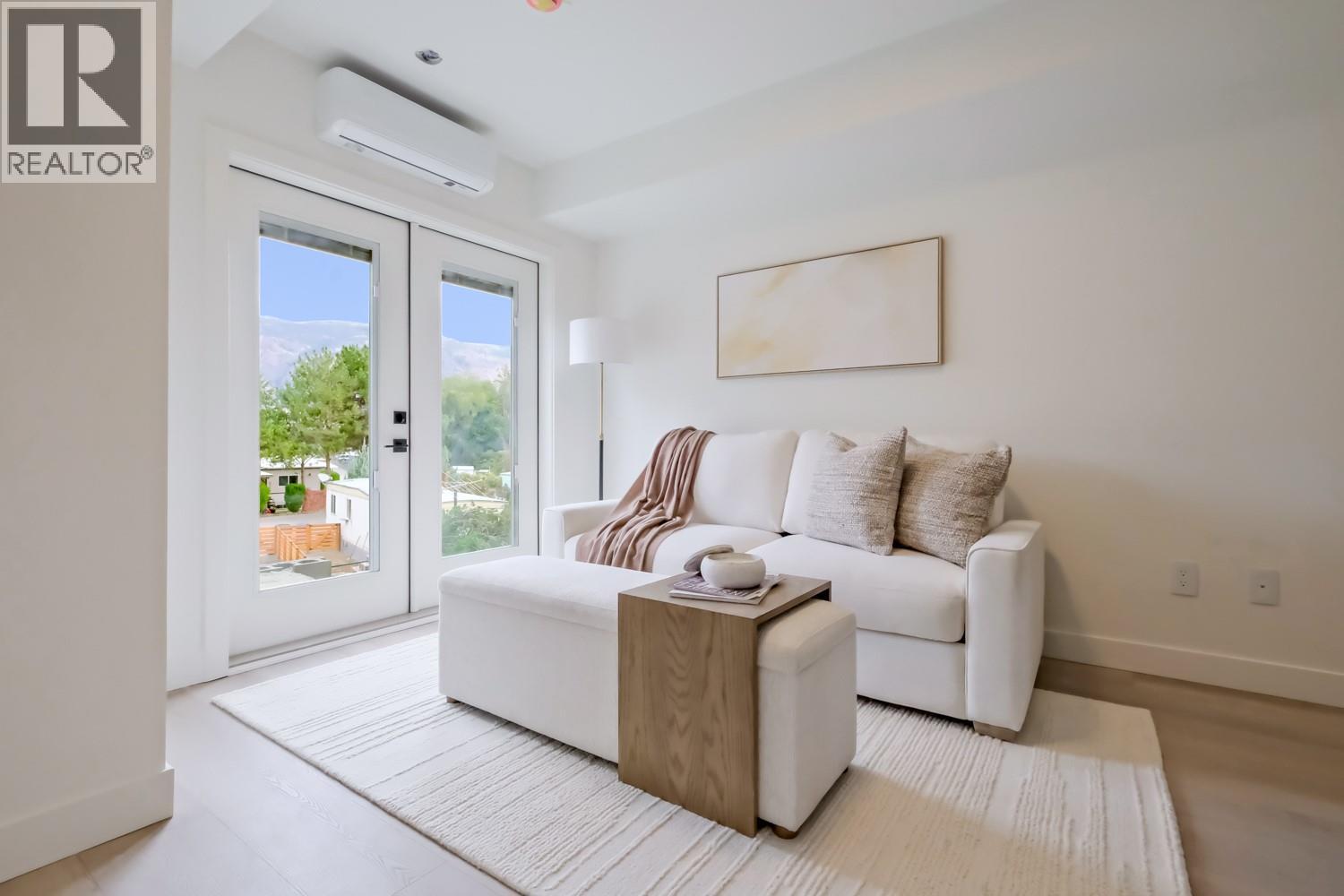 Picture for Unit #14, 4601 97th  Street https://www.cirrealty.ca/reb/bc/0/10366390_34.jpg