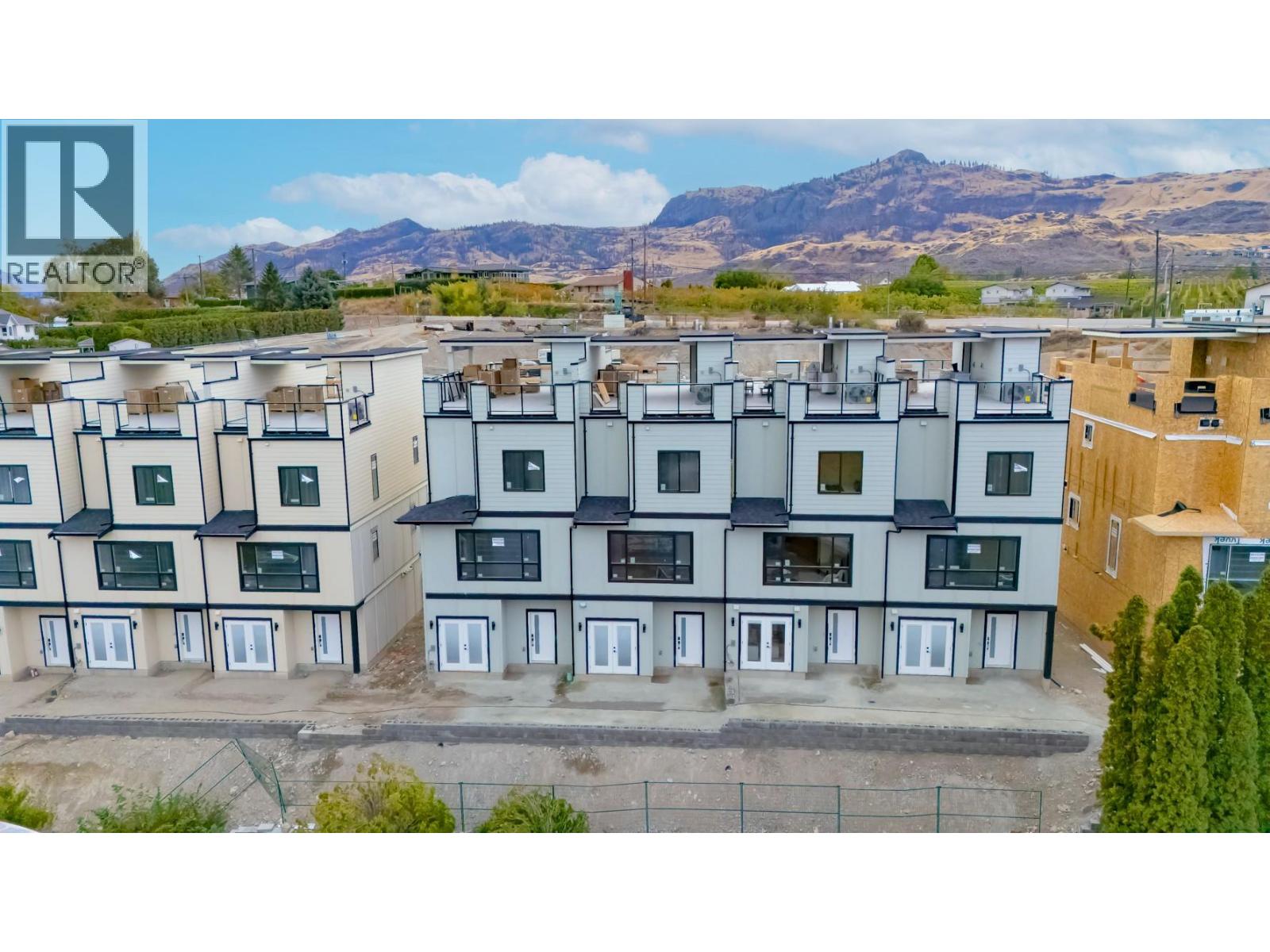 Picture for Unit #14, 4601 97th  Street https://www.cirrealty.ca/reb/bc/0/10366390_40.jpg