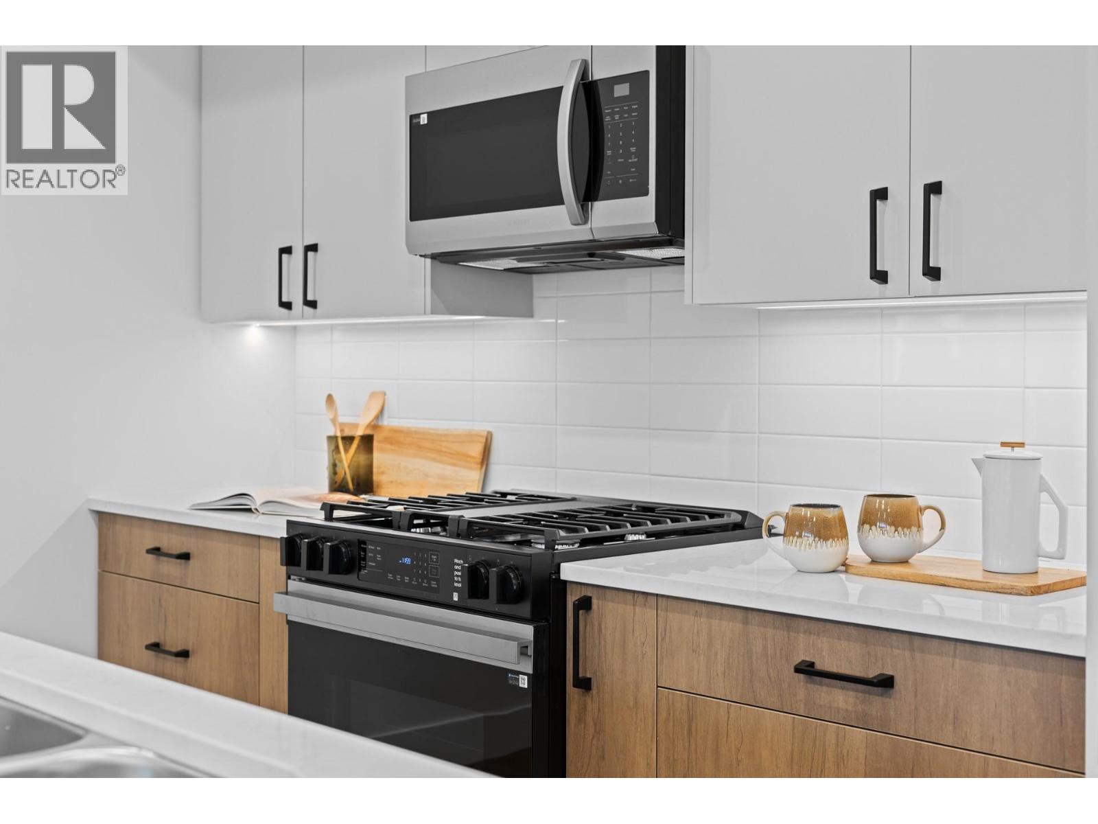 Picture for Unit #7, 1463 Inkar  Road https://www.cirrealty.ca/reb/bc/0/10366480_39.jpg