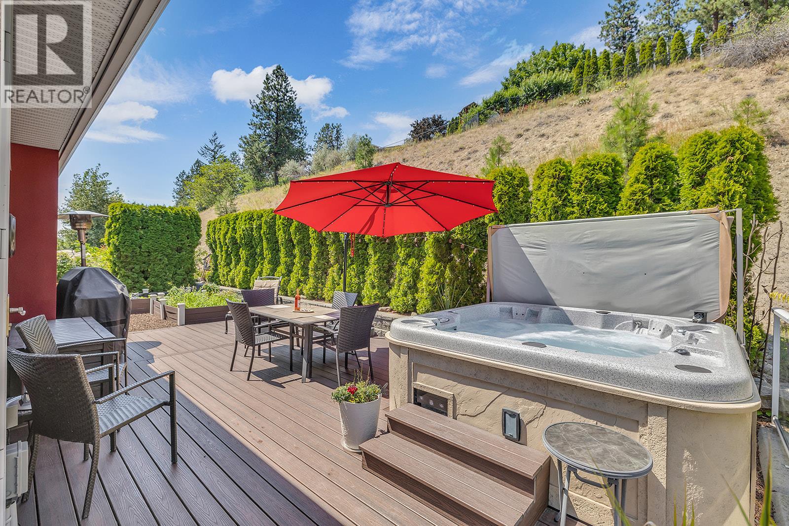 Picture for 2040 Spyglass  Way https://www.cirrealty.ca/reb/bc/0/10366620_10.jpg