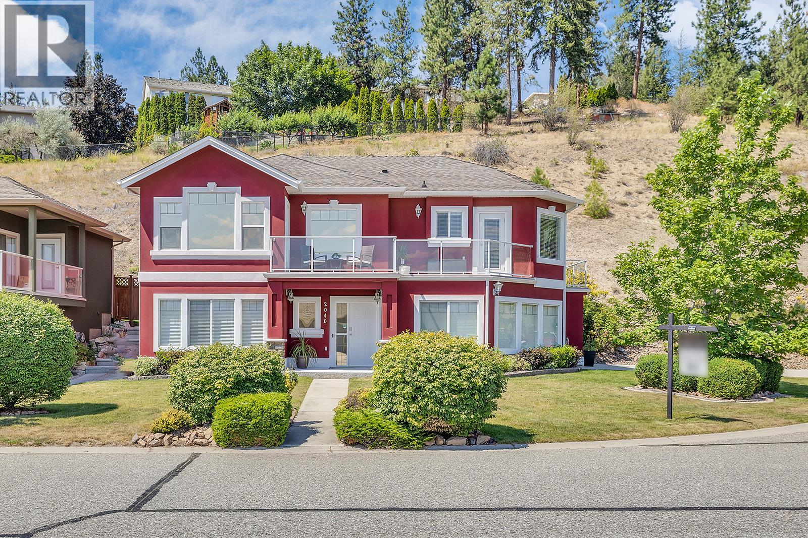 Picture for 2040 Spyglass  Way https://www.cirrealty.ca/reb/bc/0/10366620_2.jpg