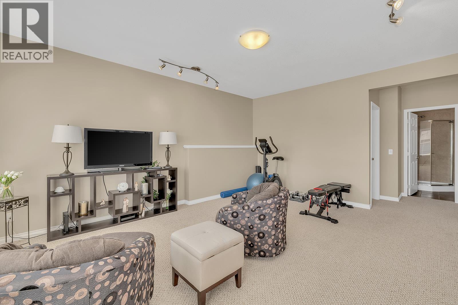 Picture for 2040 Spyglass  Way https://www.cirrealty.ca/reb/bc/0/10366620_42.jpg