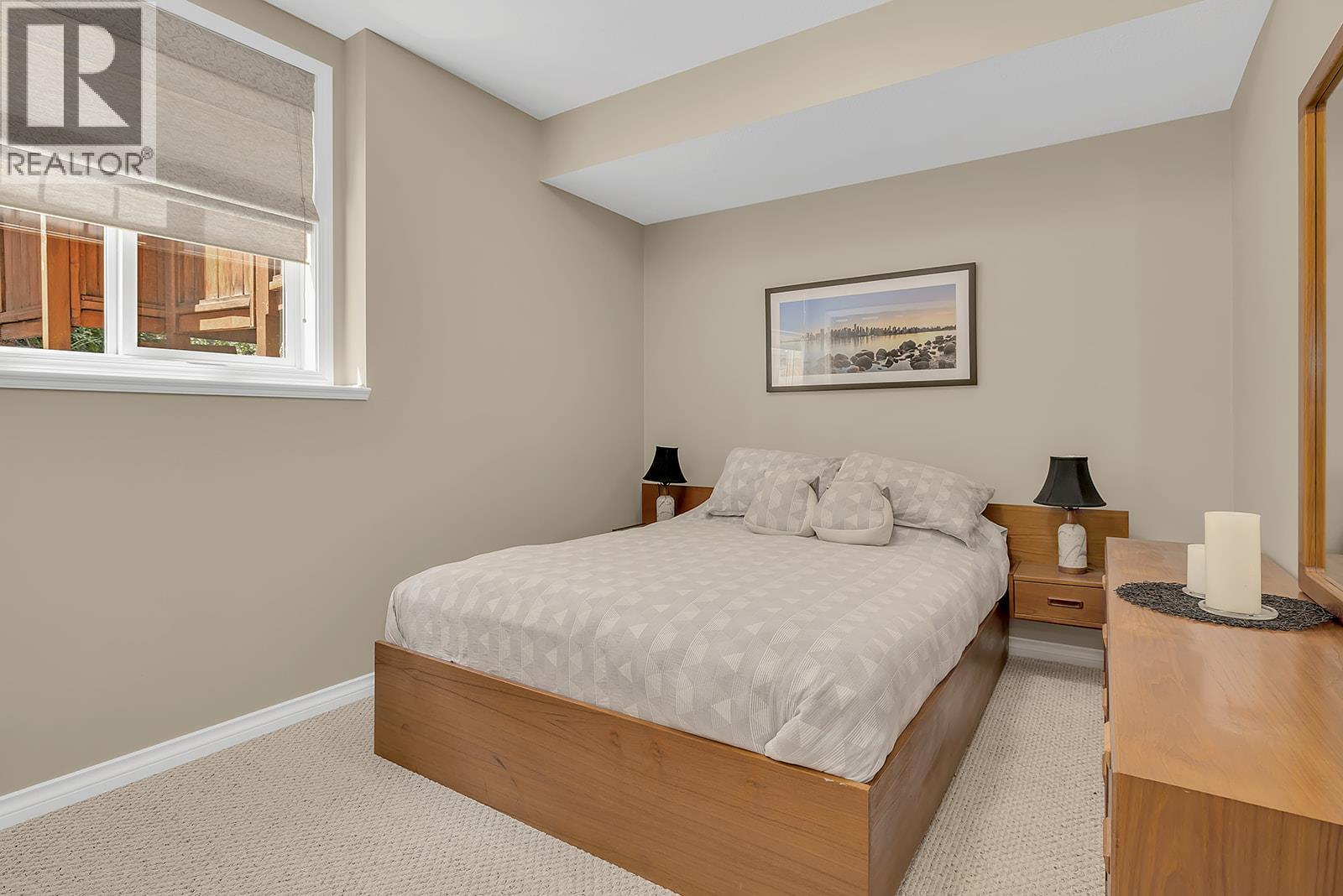 Picture for 2040 Spyglass  Way https://www.cirrealty.ca/reb/bc/0/10366620_44.jpg