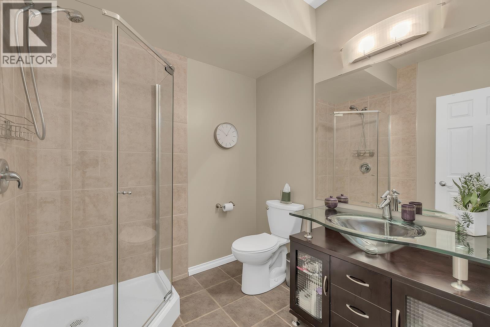 Picture for 2040 Spyglass  Way https://www.cirrealty.ca/reb/bc/0/10366620_45.jpg