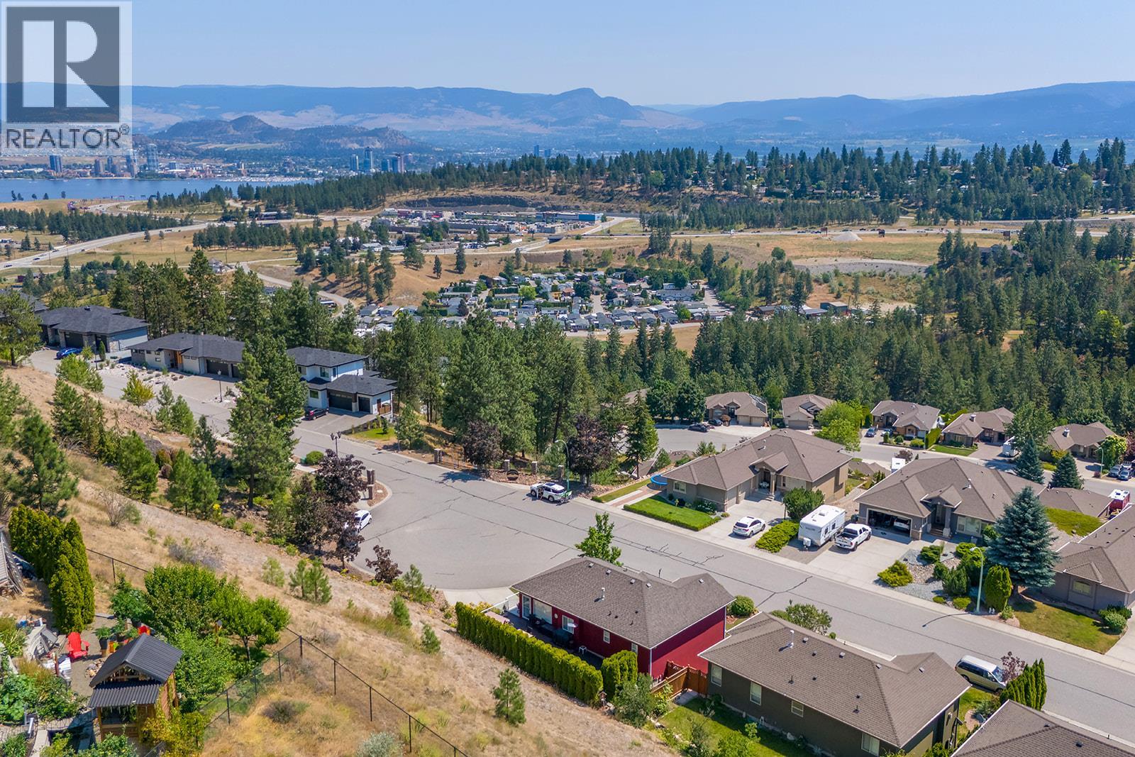 Picture for 2040 Spyglass  Way https://www.cirrealty.ca/reb/bc/0/10366620_54.jpg